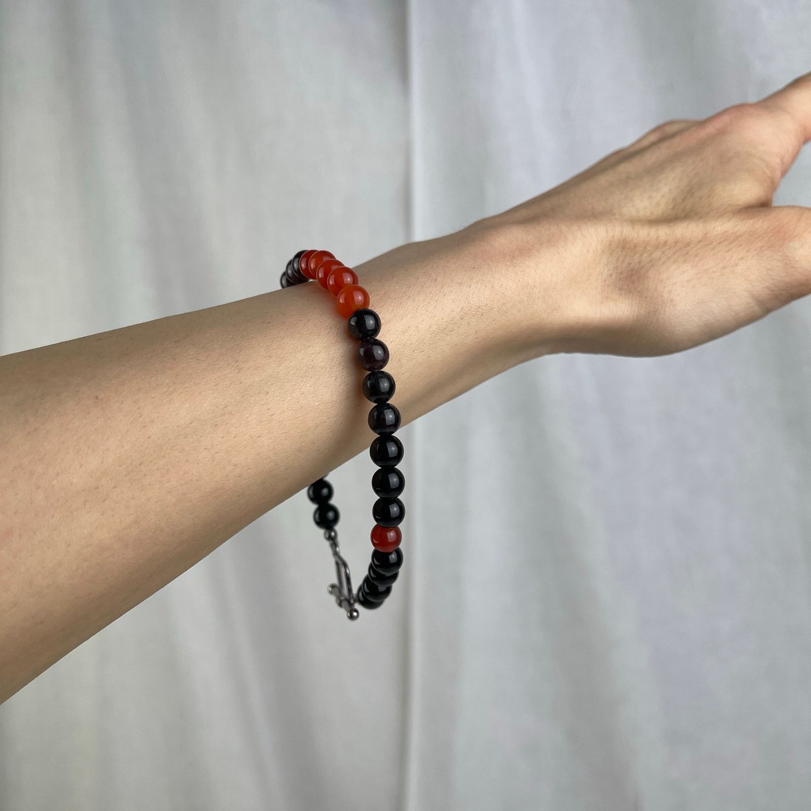 Handmade Carnelian Garnet Obsidian Crystal Gemstone Bead Bracelet Size ONE SIZE - 20 Thumbnail