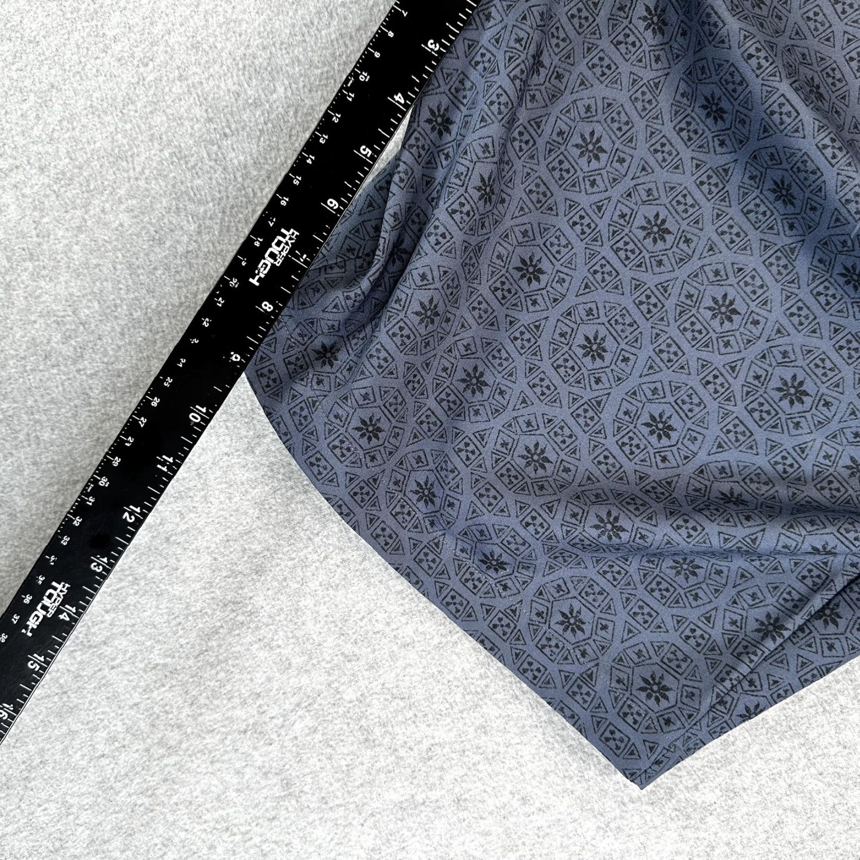 TravisMathew TravisMathew Golf Shorts Mens 42 Blue Geometric Print Stretch Beyond The Limits Size US 42 / EU 58 - 5 Thumbnail
