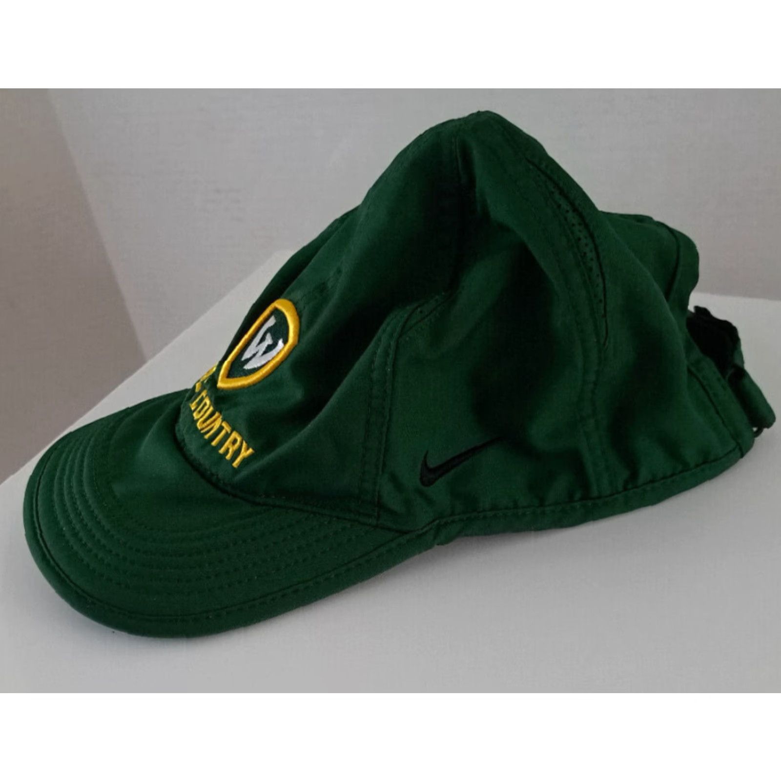 Nike VINTAGE Nike Dri-Fit Featherlight Hat Wayne State Warriors Nylon Backback Adjustable Green Baseball Cap Unisex Adults Mens Womens 18x10 Size ONE SIZE - 7 Thumbnail