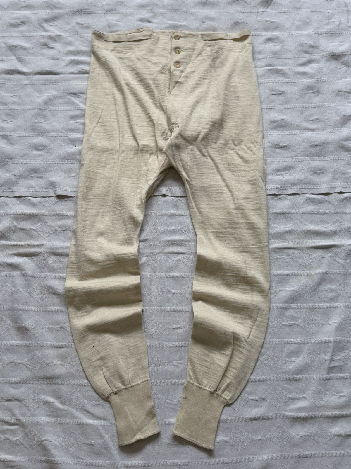 Vintage Vintage 1951 Dated French Military Underwear Thermal Pants Size US 34 / EU 50 - 1 Thumbnail