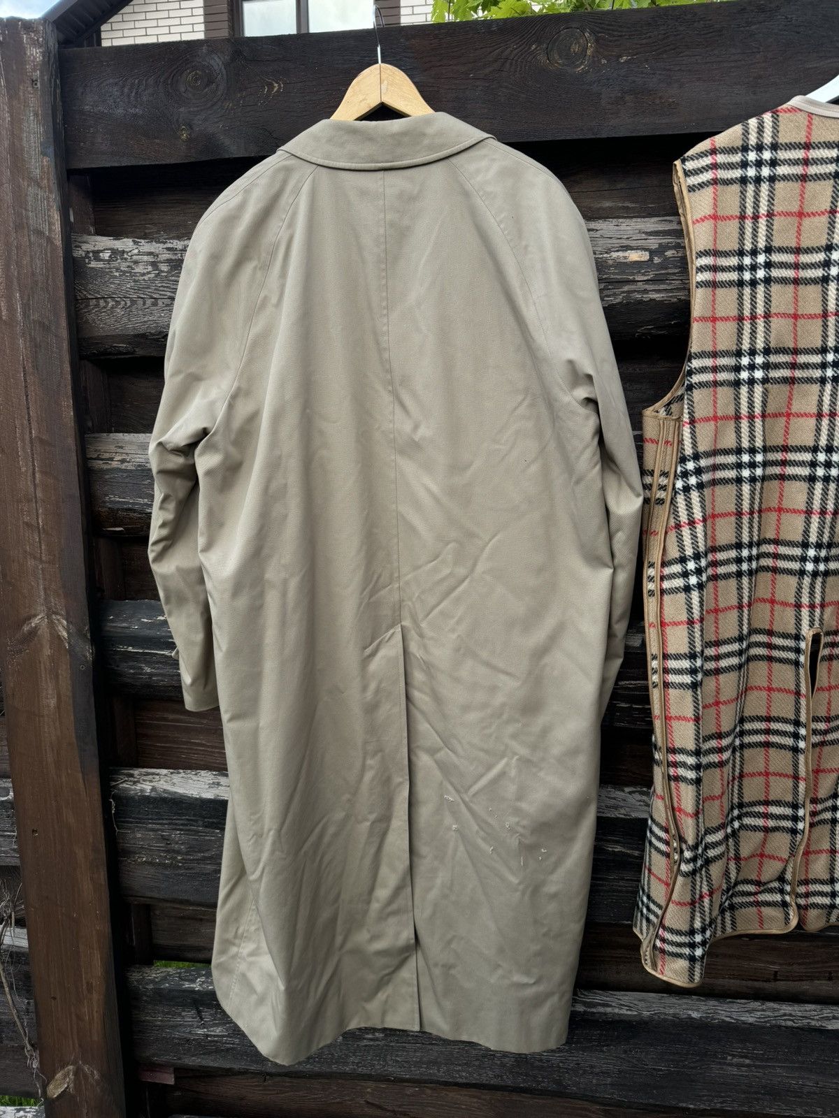 Burberry × Vintage Burberry beige long trench coat with lining vintage Size US L / EU 52-54 / 3 - 13 Thumbnail