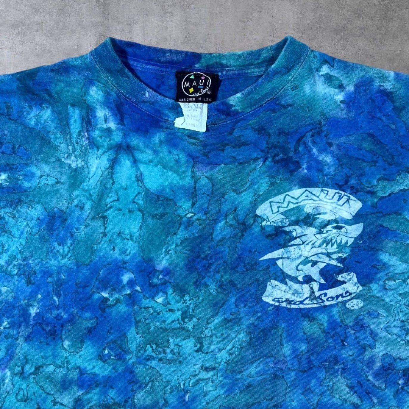 Vintage VINTAGE Maui & Sons T-Shirt Surfer Shark Graphic Blue Tie Dye Large MENS Shirt Size US L / EU 52-54 / 3 - 5 Thumbnail