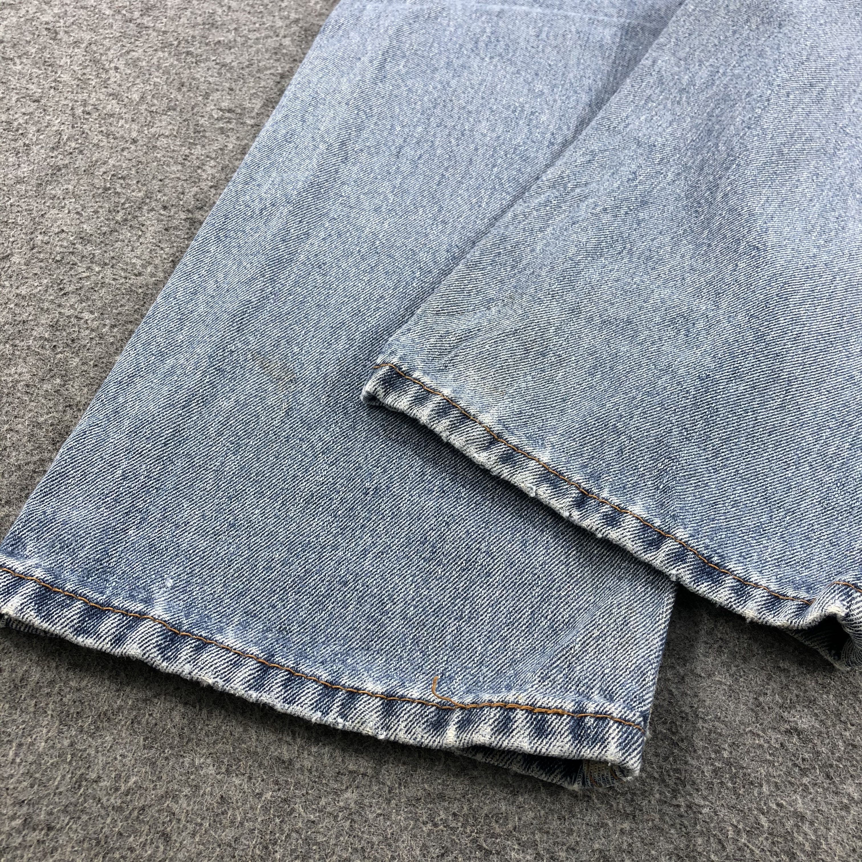 Levi's × Vintage Vintage Light Wash Levis 505 Jeans-JM1764 Size US 32 / EU 48 - 5 Thumbnail