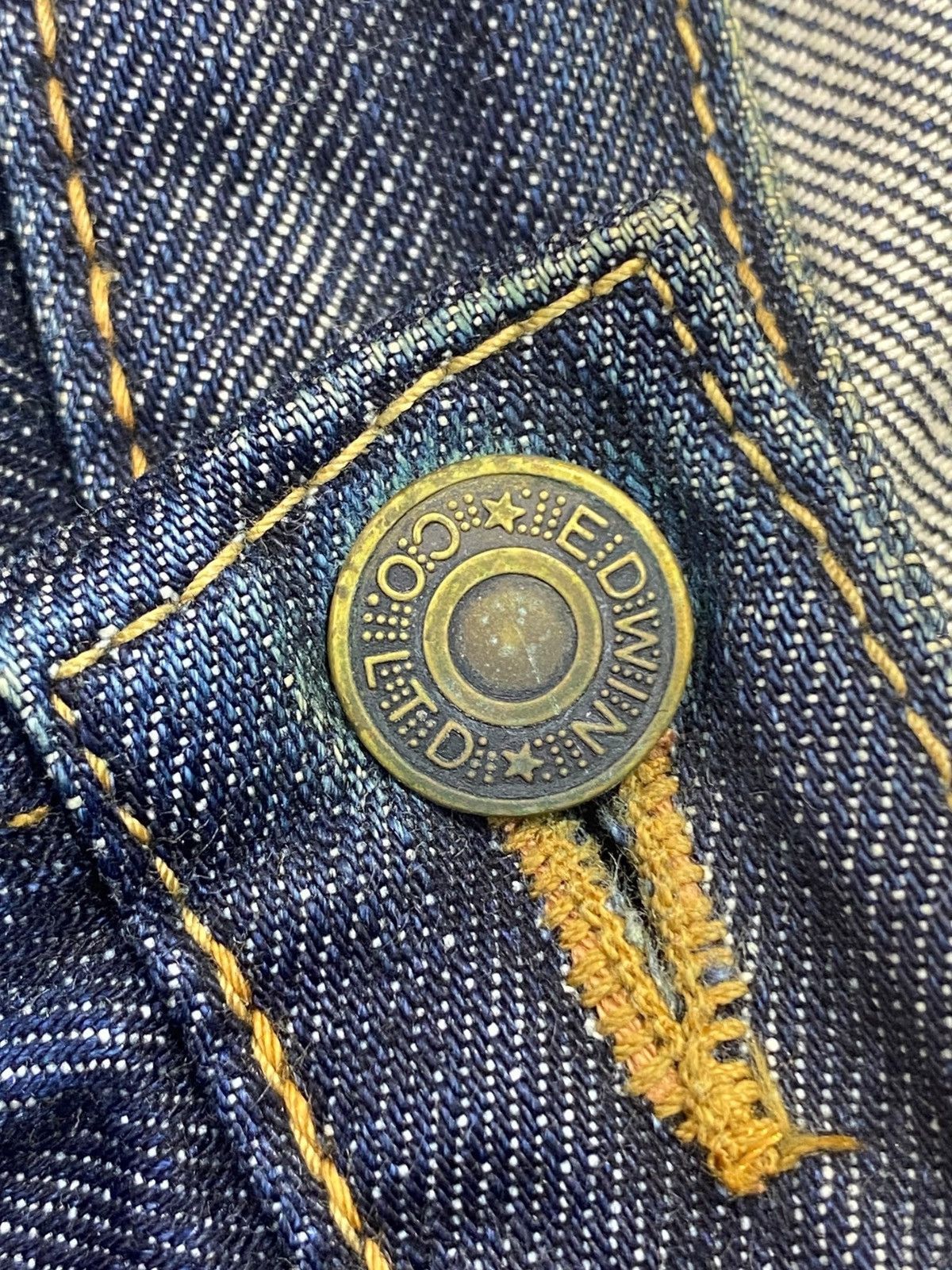 Edwin Edwin Vintage Mud Wash Style Soft Loose Jeans Size US 40 / EU 56 - 11 Thumbnail