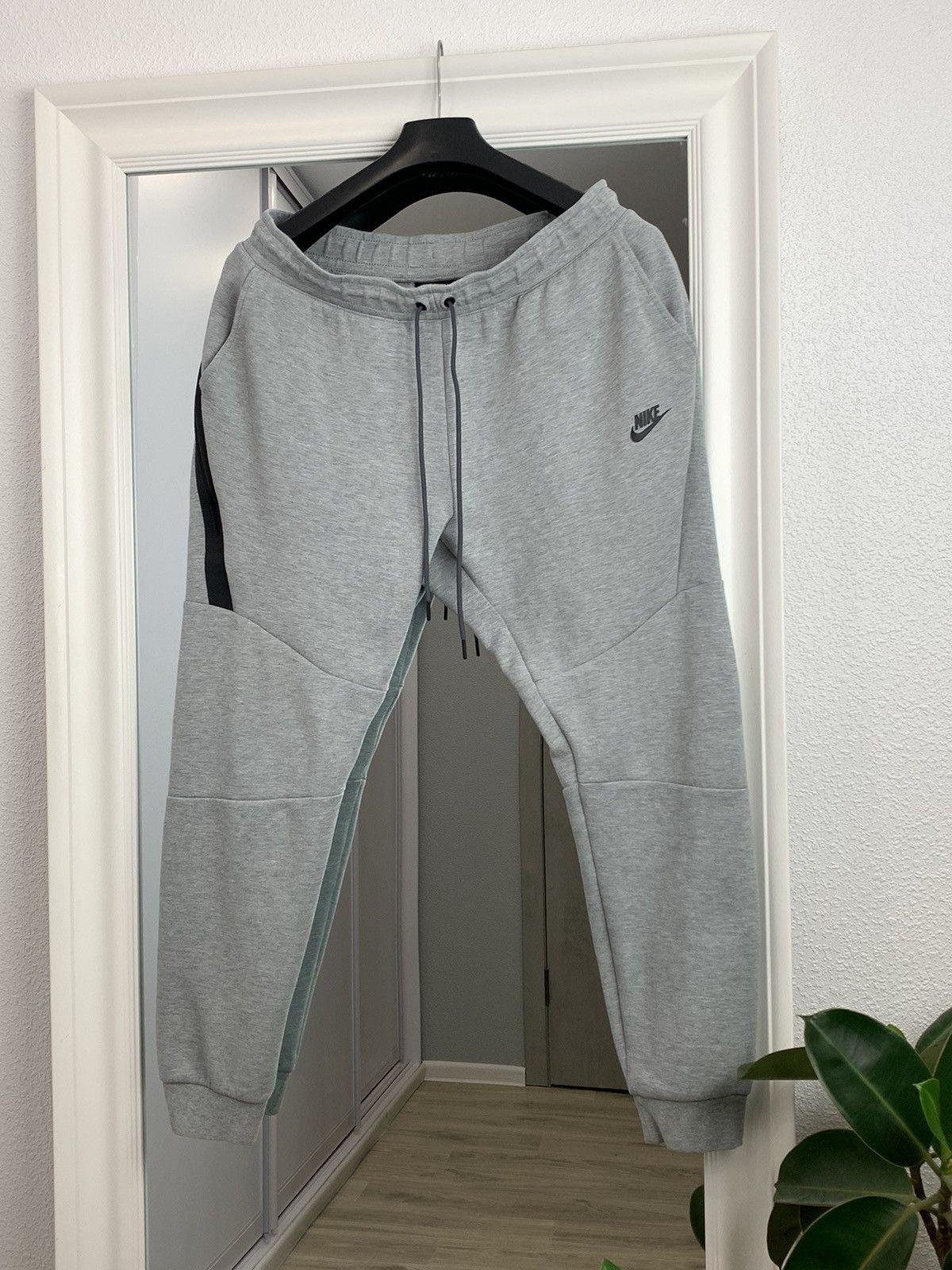 Nike Nike Tech Fleece Pants Nike Tech Sport Pants Gray Size:L Size US 34 / EU 50 - 3 Thumbnail