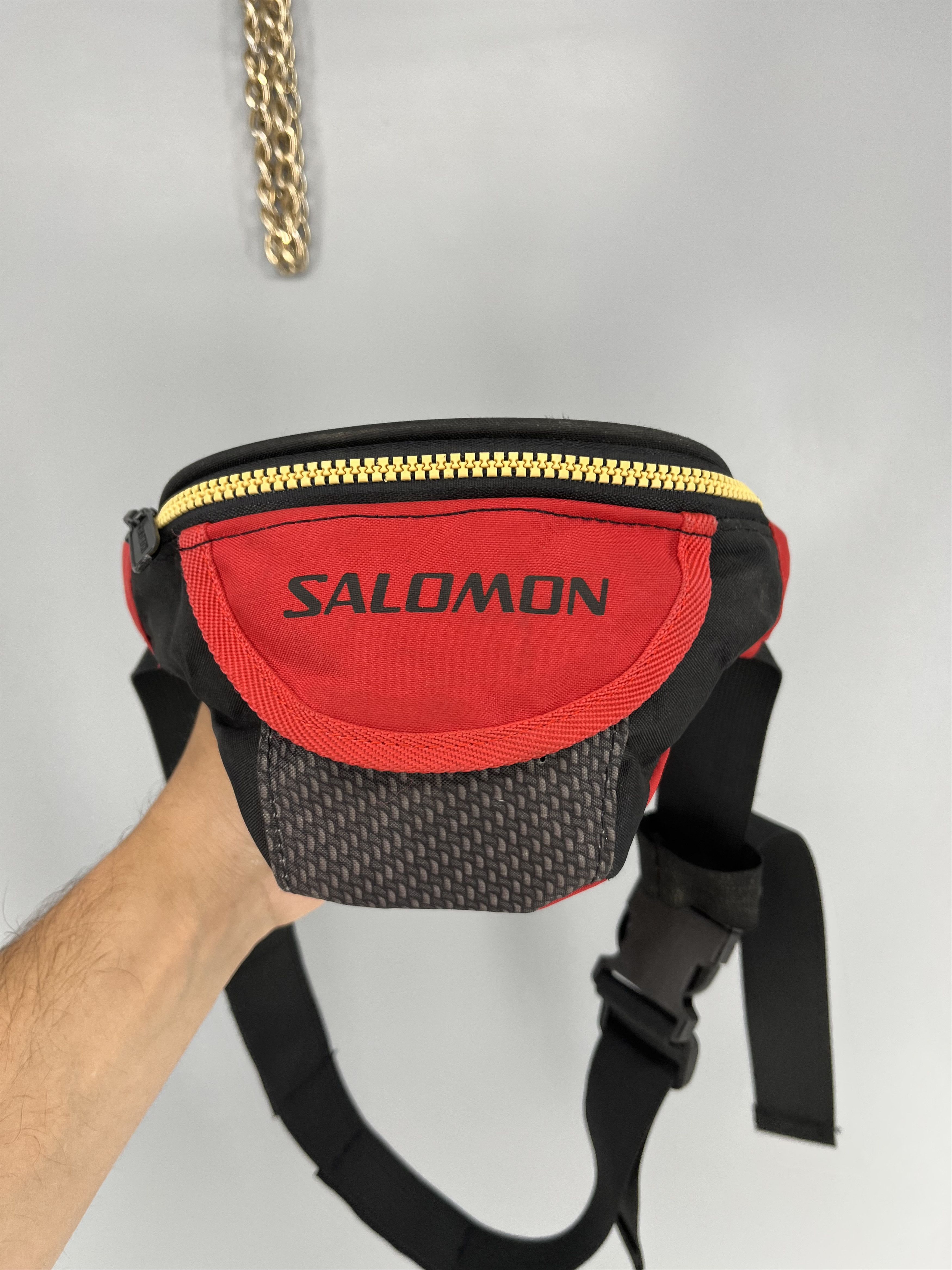 Salomon Vtg Salomon Fanny Pack Large Red Black Waist Bag Zippered Size ONE SIZE - 3 Thumbnail