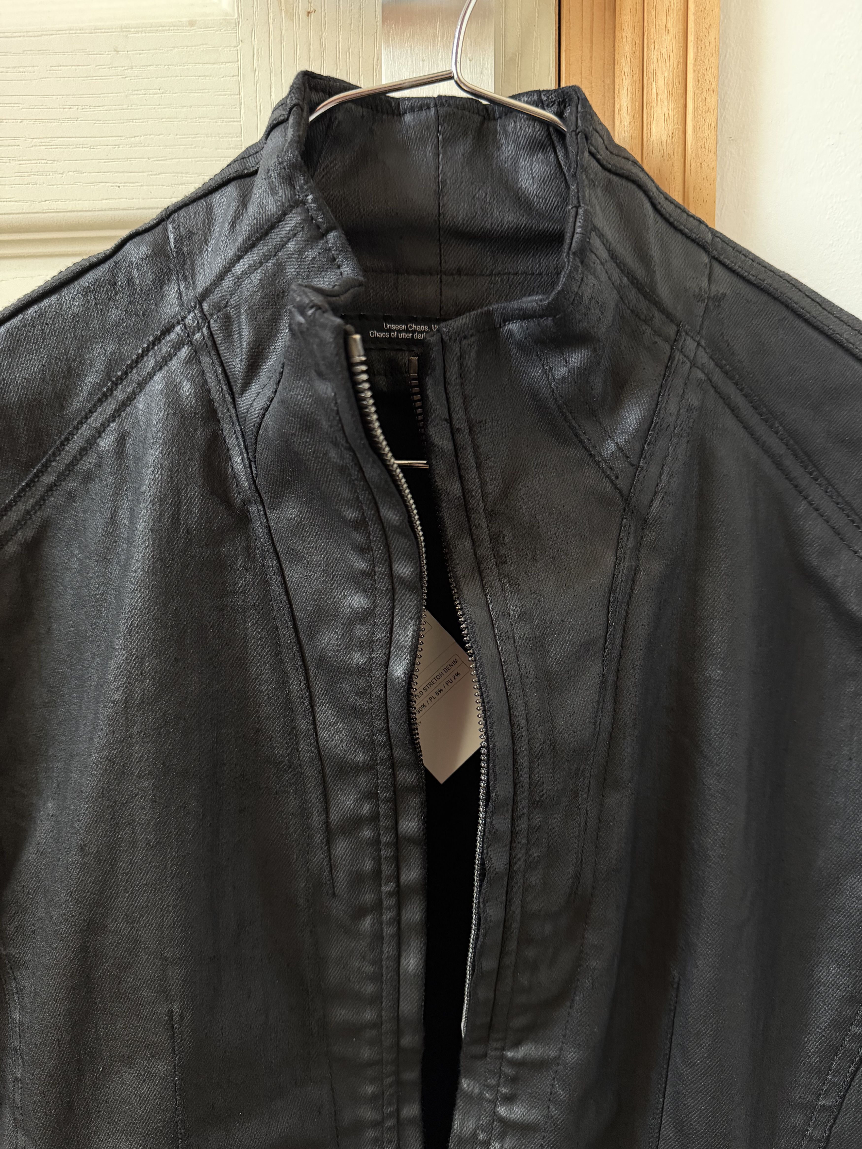 Julius JULIUS_7 Slim Fit Zip Up Coated Denim jacket ss26 Size US L / EU 52-54 / 3 - 5 Thumbnail