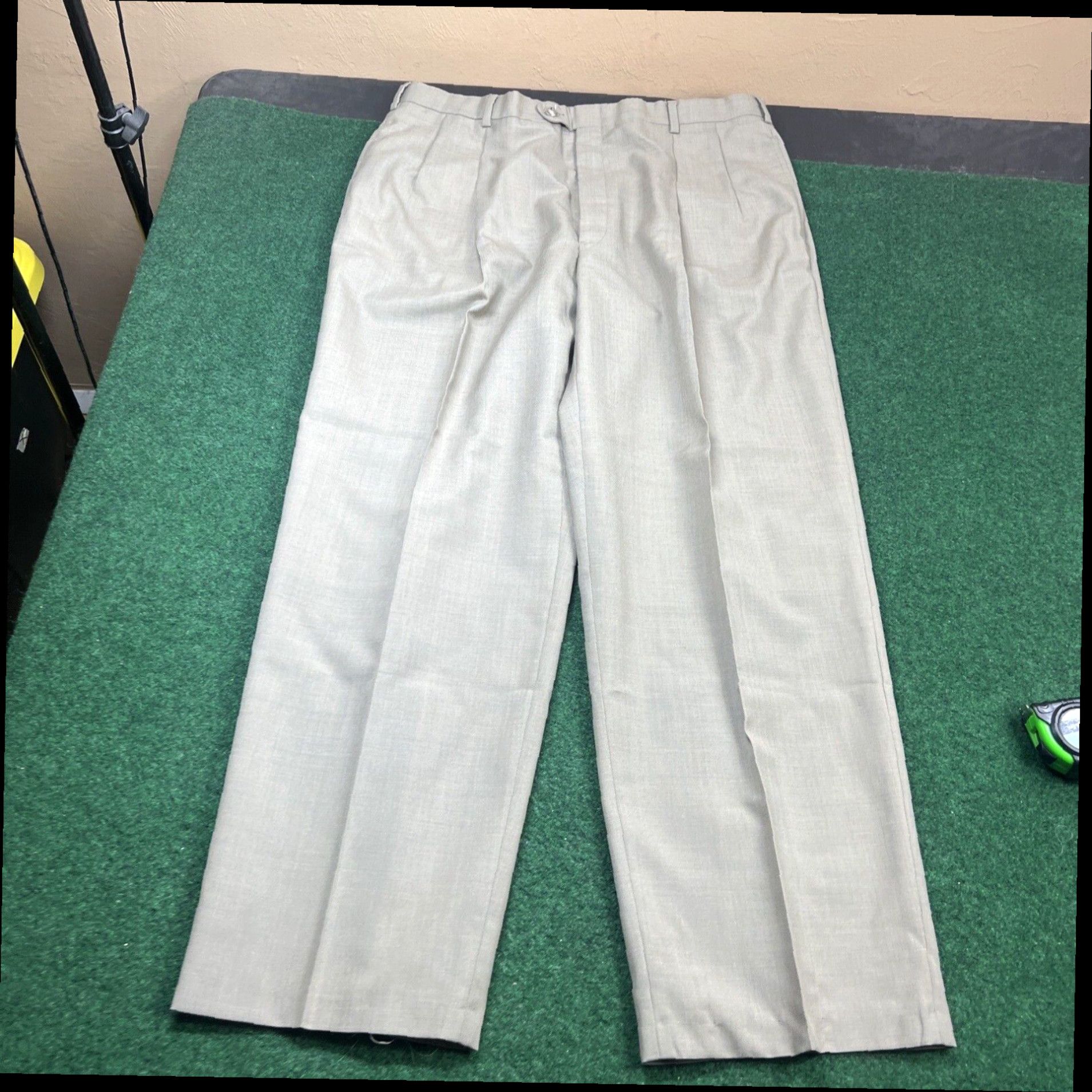 Austin Reed Austin Reed Trousers Pants Dress Casual Beige, Size 35 Waist, 31 Leg Size US 35 - 1 Thumbnail
