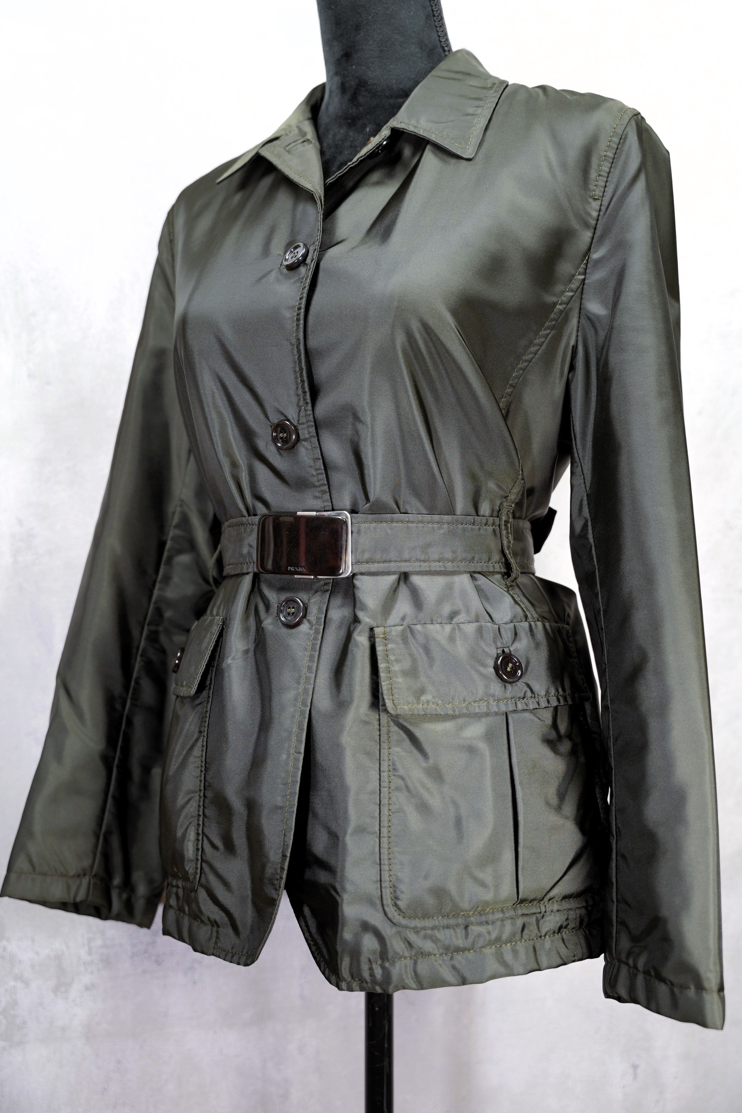 Prada Prada Milano Nylon Vintage 80's Jacket x Luxury Size M / US 6-8 / IT 42-44 - 3 Thumbnail