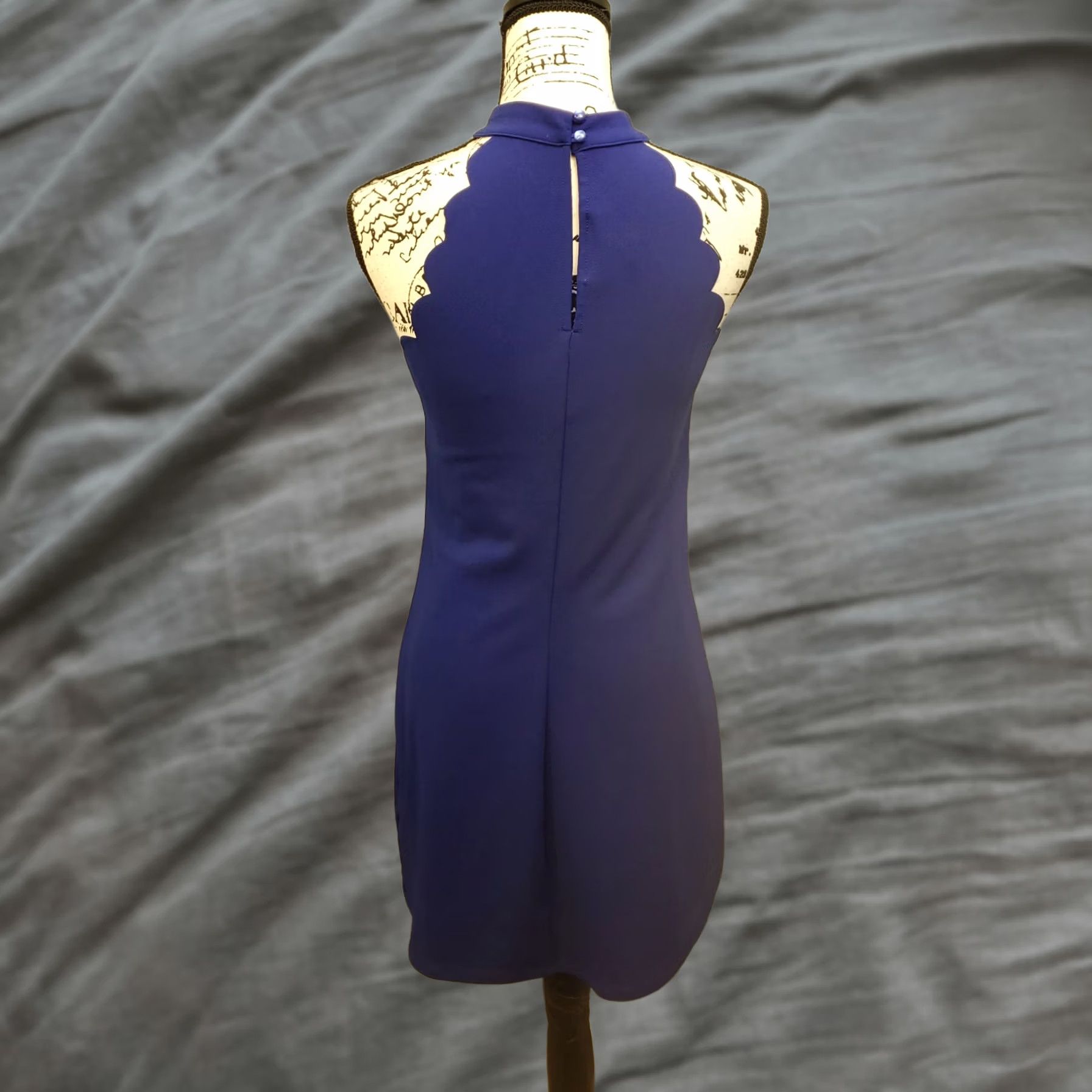 white beaded sheath dress Tressa Mesh Strapless Mini Wedding L / 8-10 coastal boutique dress this mini dress is Size:TALL 38/39 - 17.5 Matte Royal Blue High