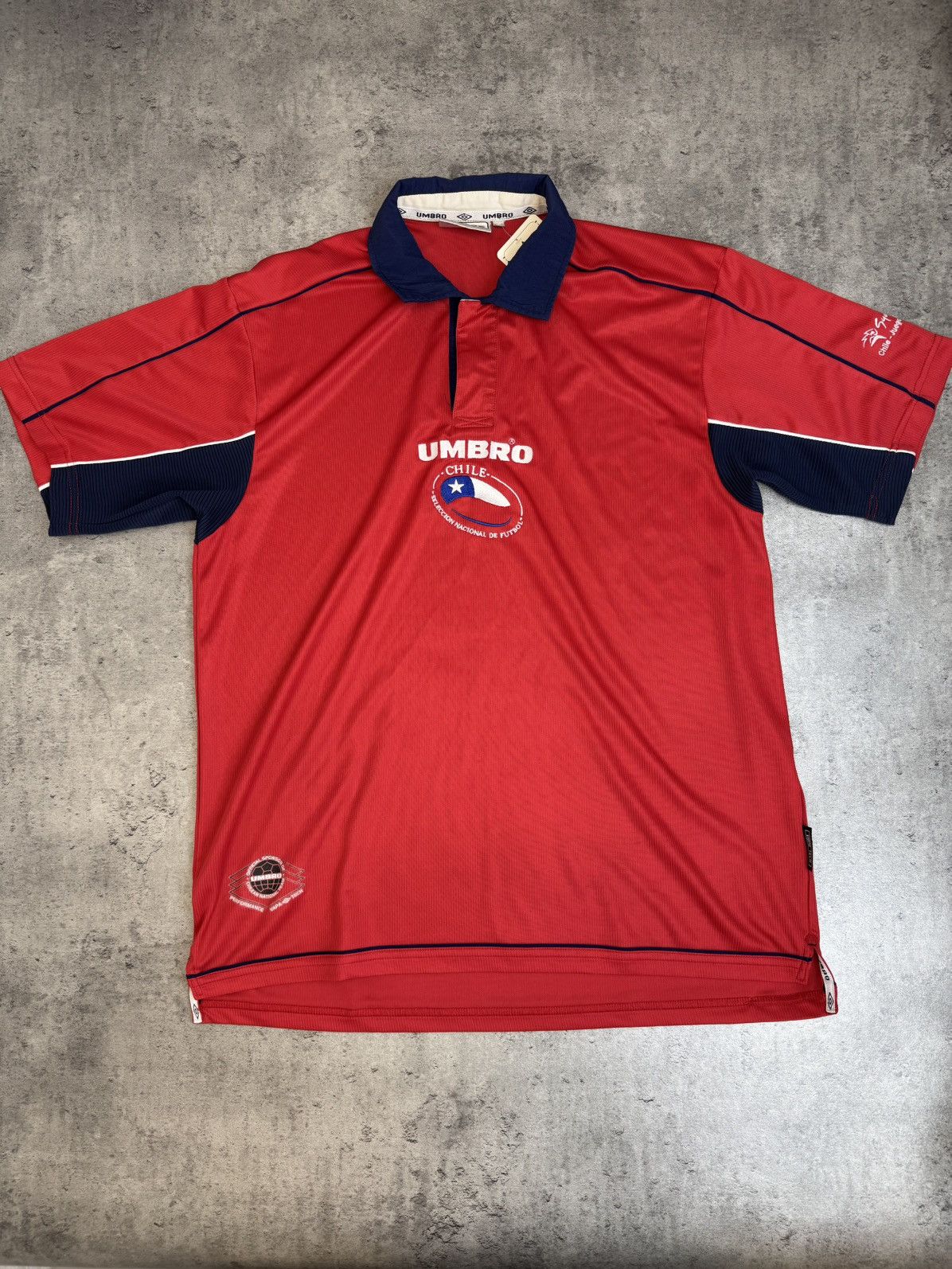 Umbro 2000-2001 Sydney Olympics RARE Chile Team Vintage Jersey Size US L / EU 52-54 / 3 - 1 Thumbnail