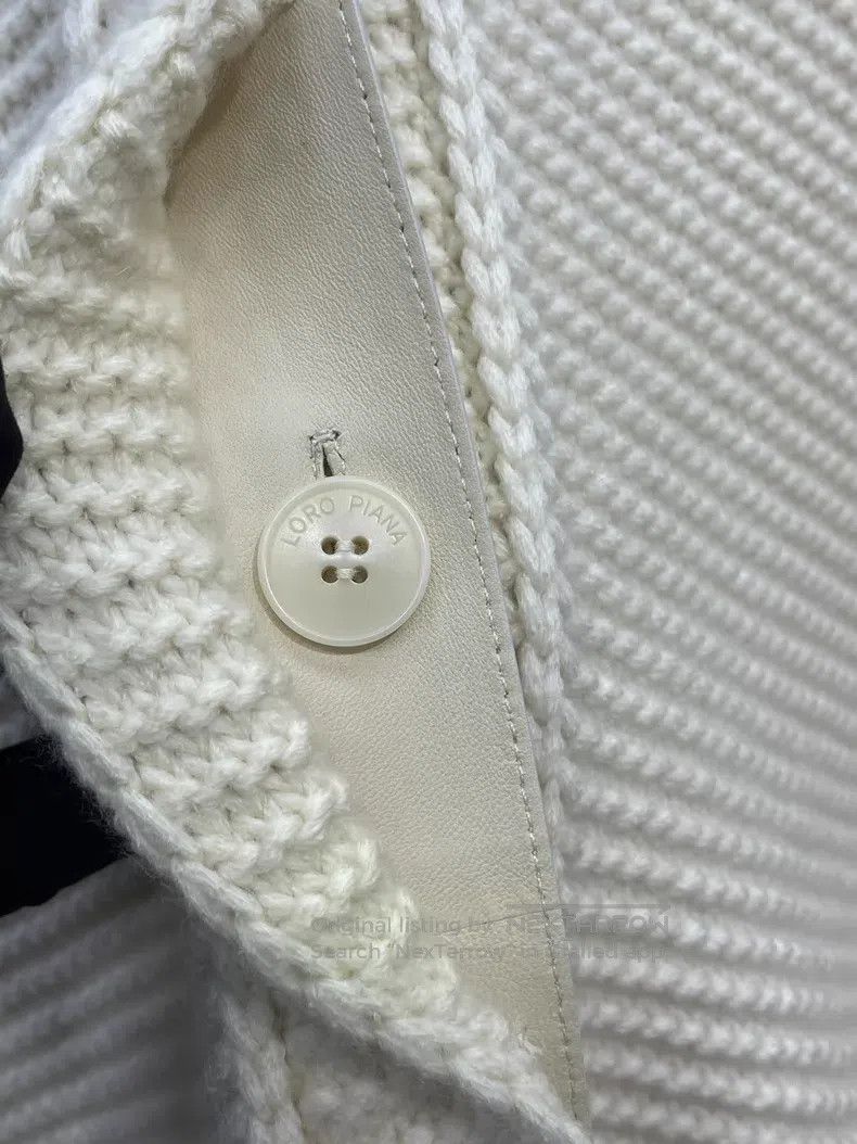 Loro Piana Loro Piana Shearling fur and cashmere knit jacket. Size XS / US 0-2 / IT 36-38 - 5 Thumbnail