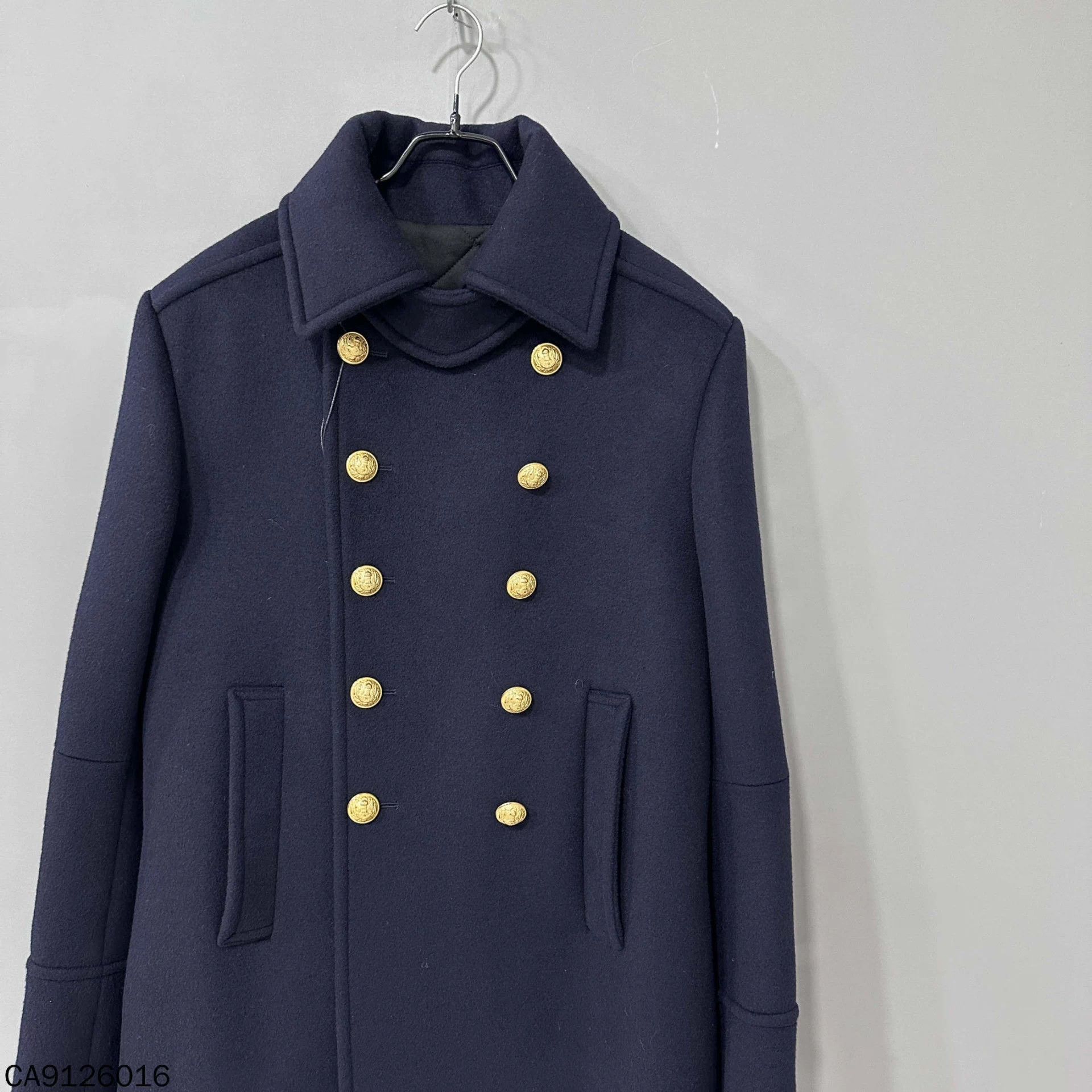 Balmain Balmain gold button royal court jacket 48 Size XL / US 12-14 / IT 48-50 - 2 Thumbnail