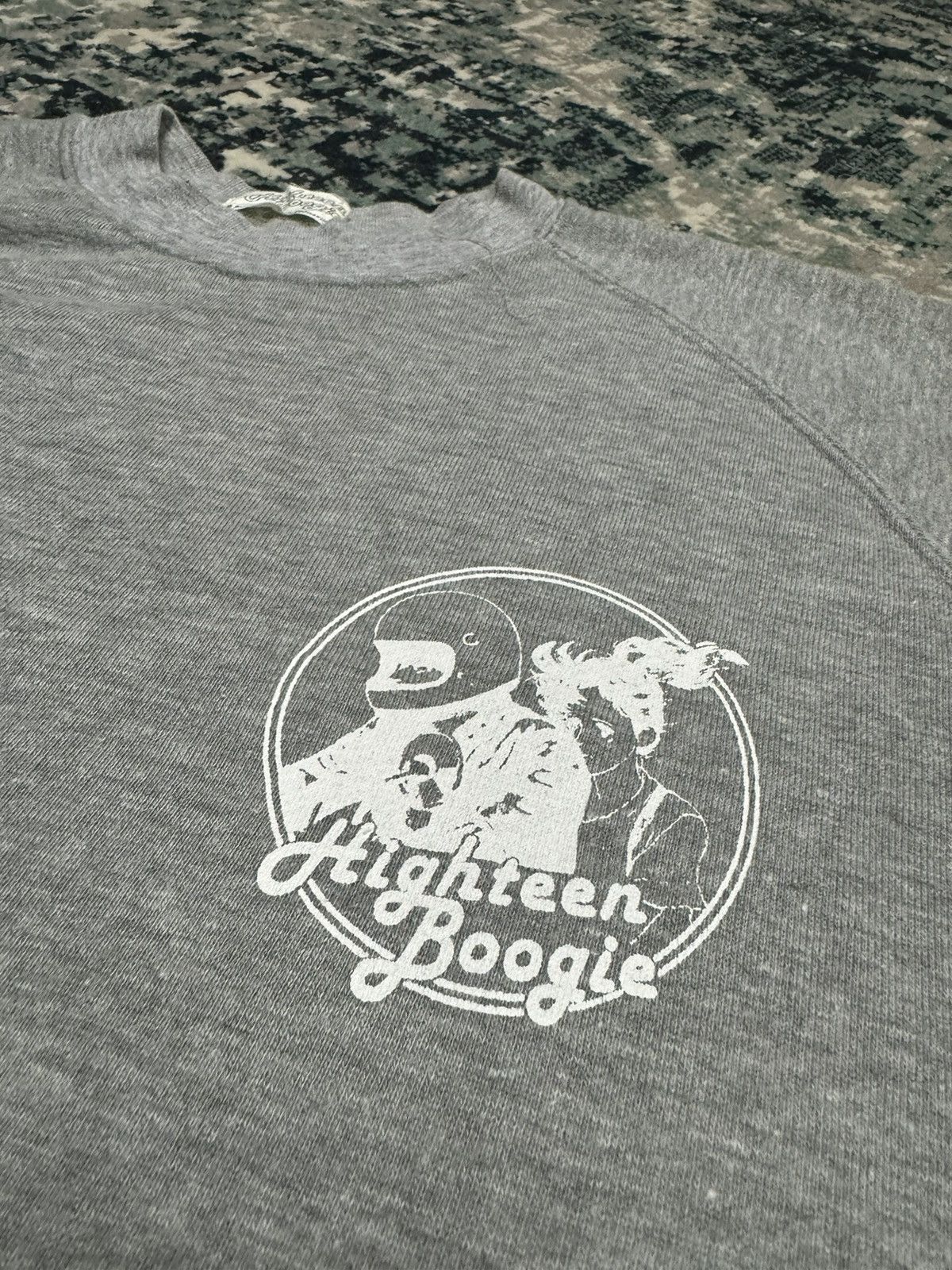 Anime 1980s JAPAN ANIME HIGHTEEN BOOGIE SWEATSHIRT Size US M / EU 48-50 / 2 - 3 Thumbnail