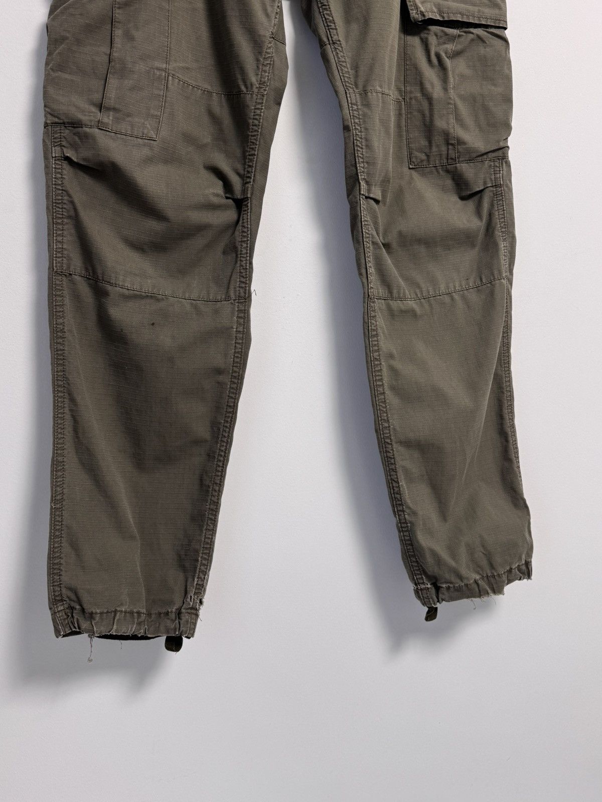 Other Carhartt Vintage Y2K style hype cargo pants 34/32 Size US 34 / EU 50 - 12 Thumbnail