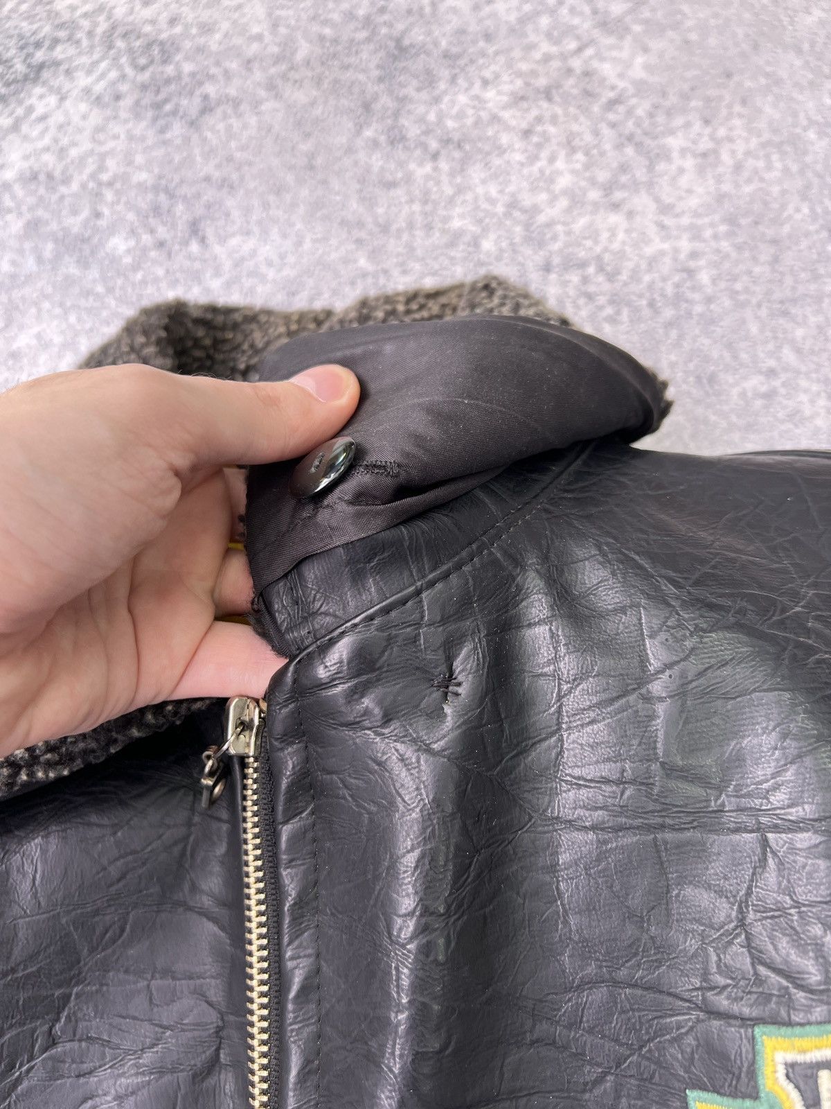 Harley Davidson × Vintage Vintage Harley Davidson Leather Jacket 90's Black Logo Mens Size US XL / EU 56 / 4 - 9 Thumbnail