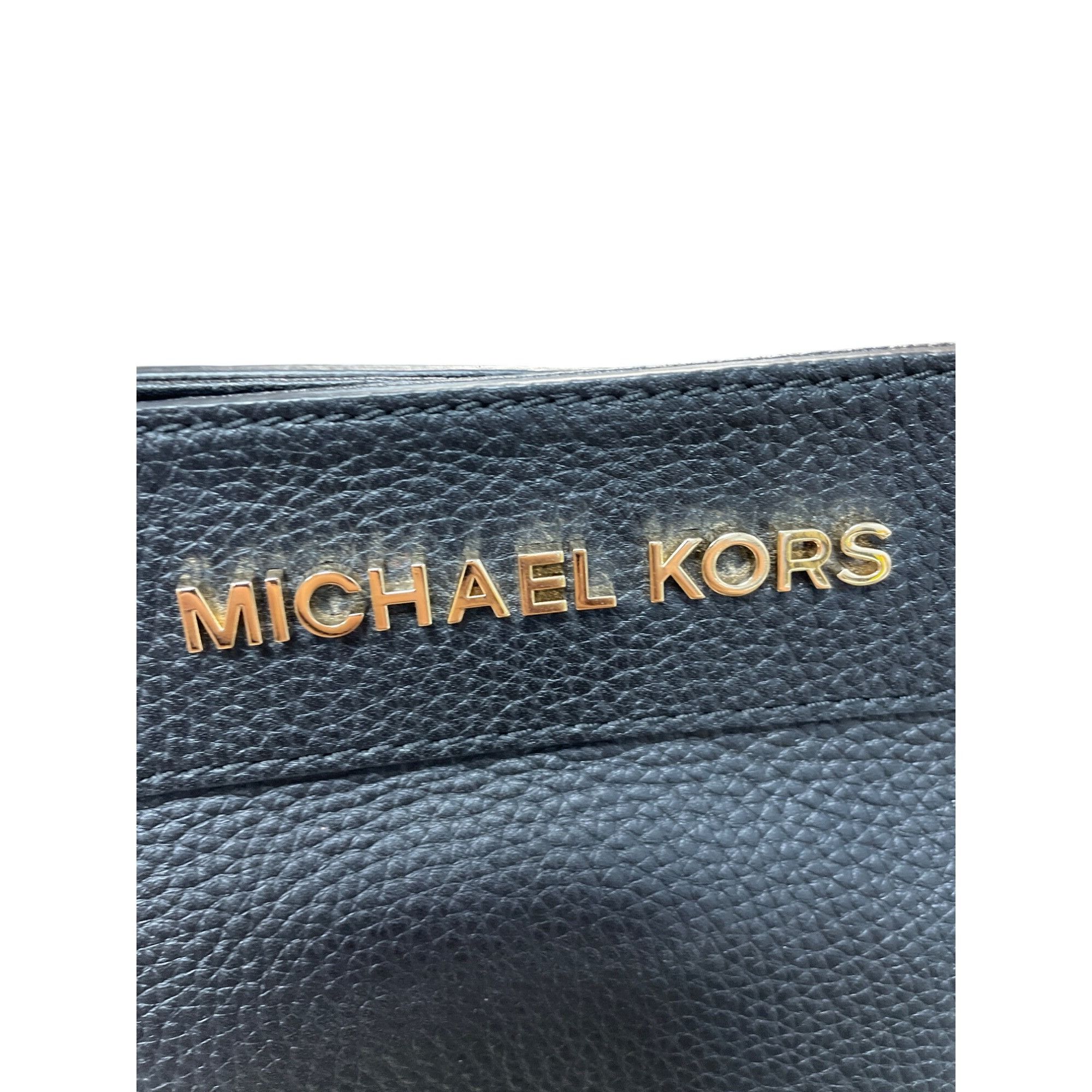 Michael Kors womans Balck Jet Set Large Chain Gold leather S