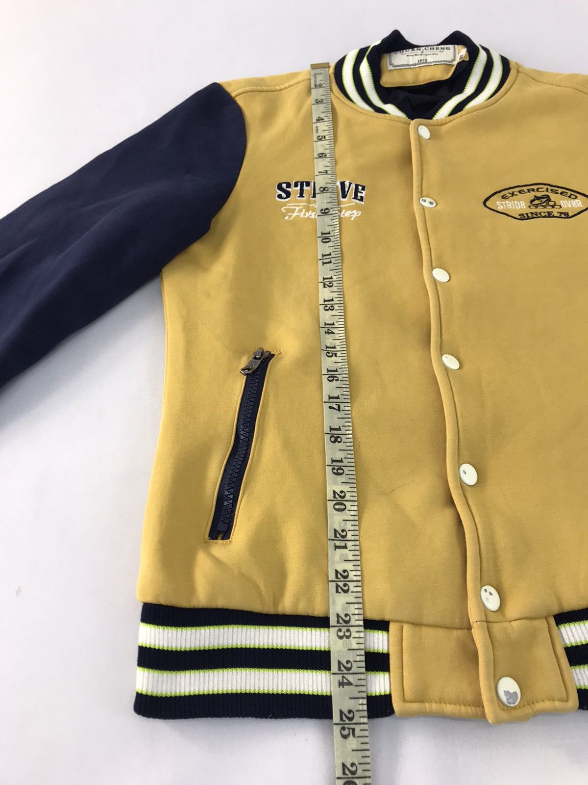 Other Varsity Padded Jacket Chuan Heng Embroidery Logo Snap Button Size US S / EU 44-46 / 1 - 11 Thumbnail