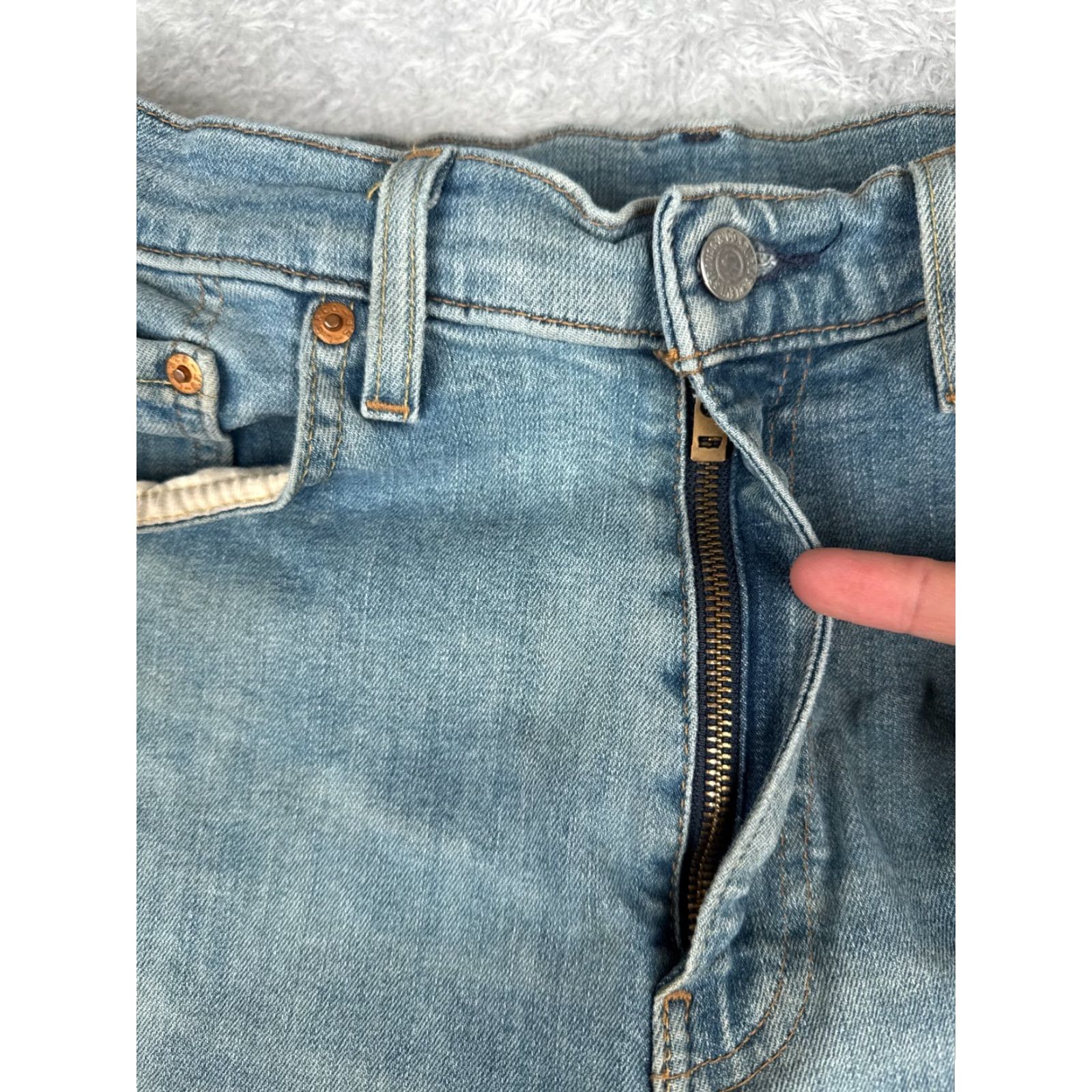 Levi's Levis 512 Jeans Adult 34 Blue Denim Cotton 5-Pocket Regular Stretch Distressed Premium 32x31 Size US 34 / EU 50 - 5 Thumbnail