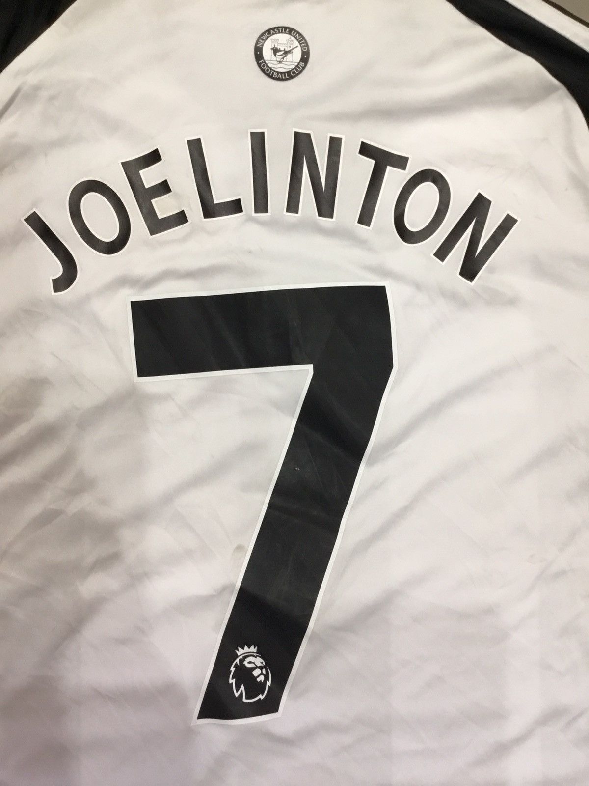 Adidas Joelinton Signed Newcastle 25/26 Shirt ( With Proof) Size US L / EU 52-54 / 3 - 12 Thumbnail