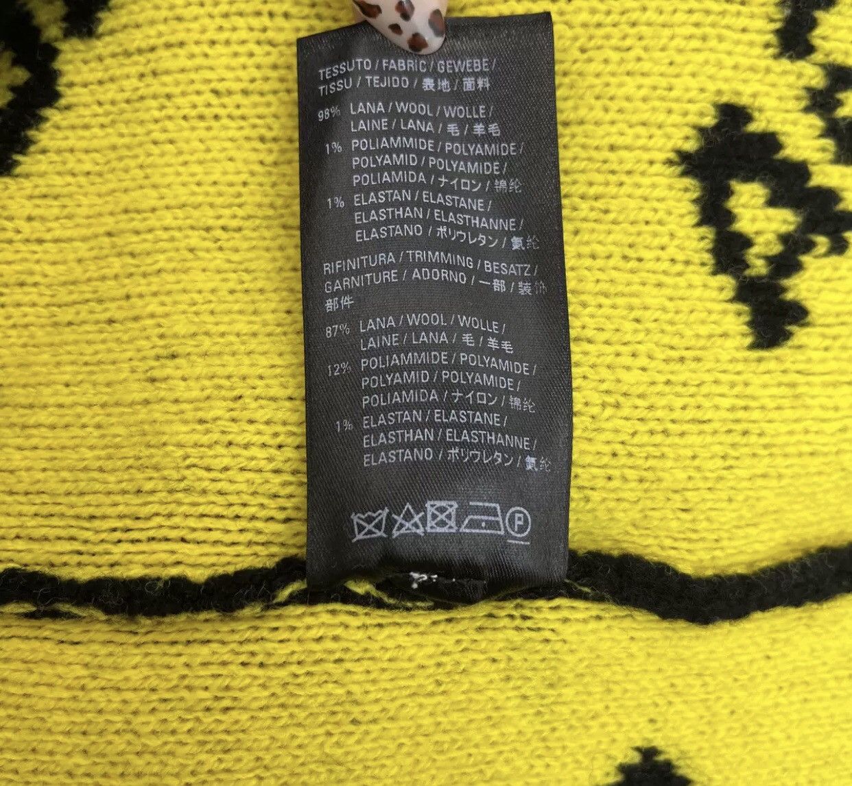 Balenciaga Balenciaga black and yellow printed sweater2412-Nextarrow Size US M / EU 48-50 / 2 - 6 Thumbnail