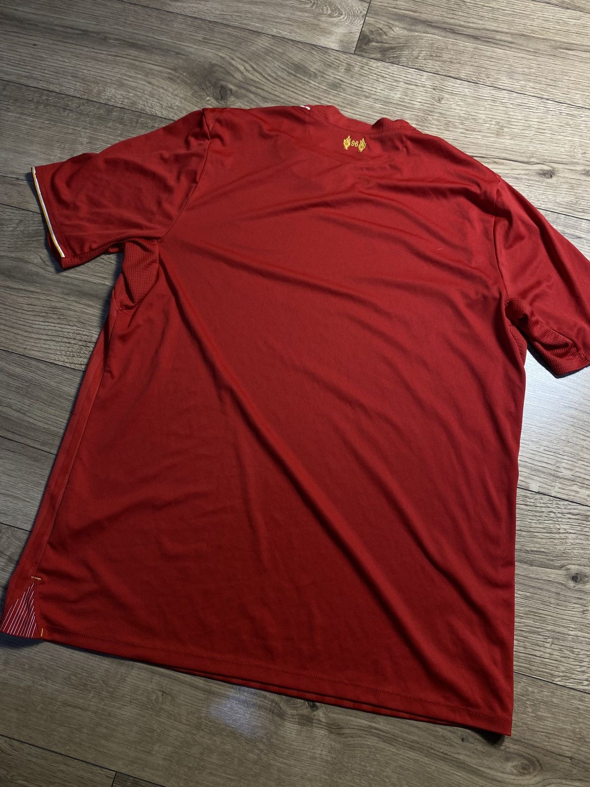 New Balance Liverpool New Balance Jersey Shirt FC Home Football 15/16 L Size US L / EU 52-54 / 3 - 6 Thumbnail