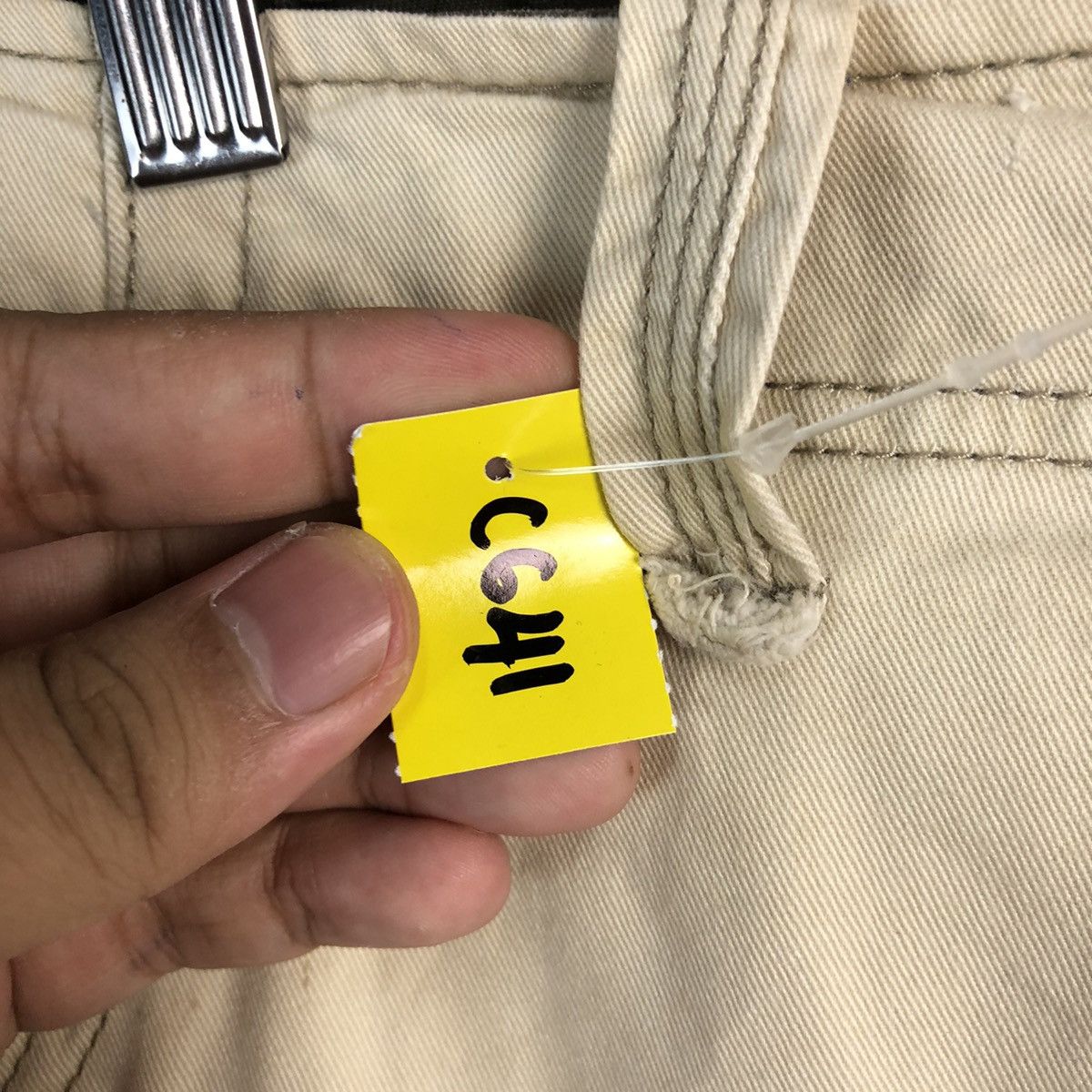 Arizona Jean Co. DL AriZona Jeanco. White Cargo Multipocket Pants #C641 Size US 31 - 13 Thumbnail