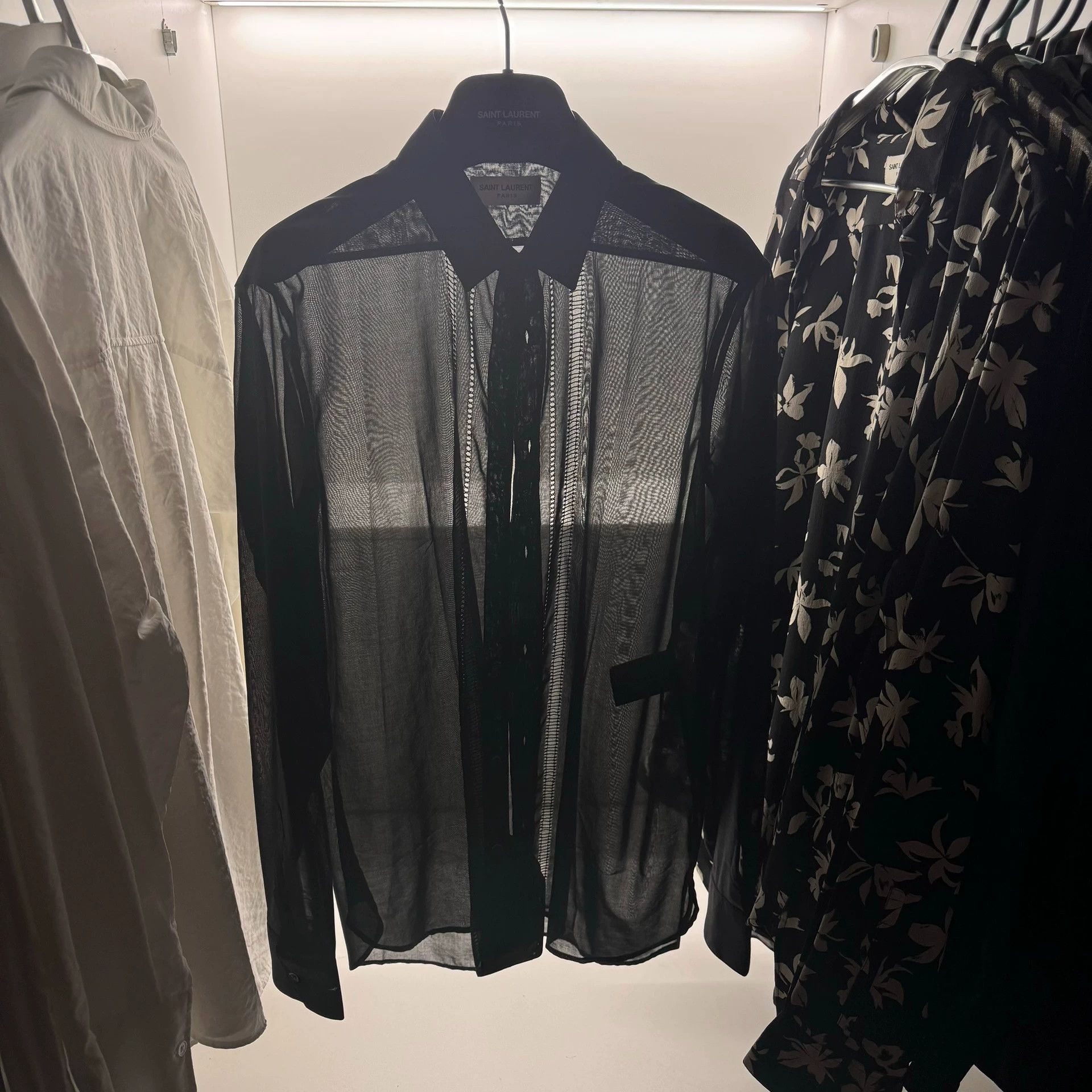 Saint Laurent Paris Saint Laurent Paris Mulberry silk shirt Size US S / EU 44-46 / 1 - 1 Thumbnail