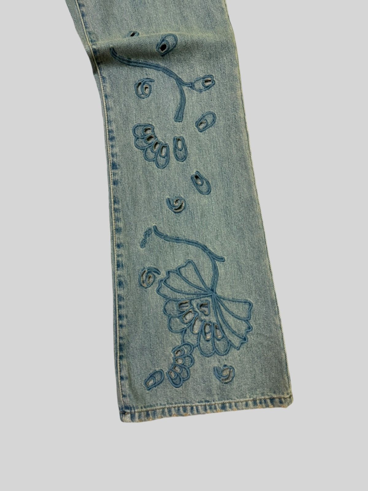 Hysteric Glamour × Japanese Brand Flared Distressed BUFFALO JEANS Trashed Embroidery Denim Size US 34 / EU 50 - 7 Thumbnail