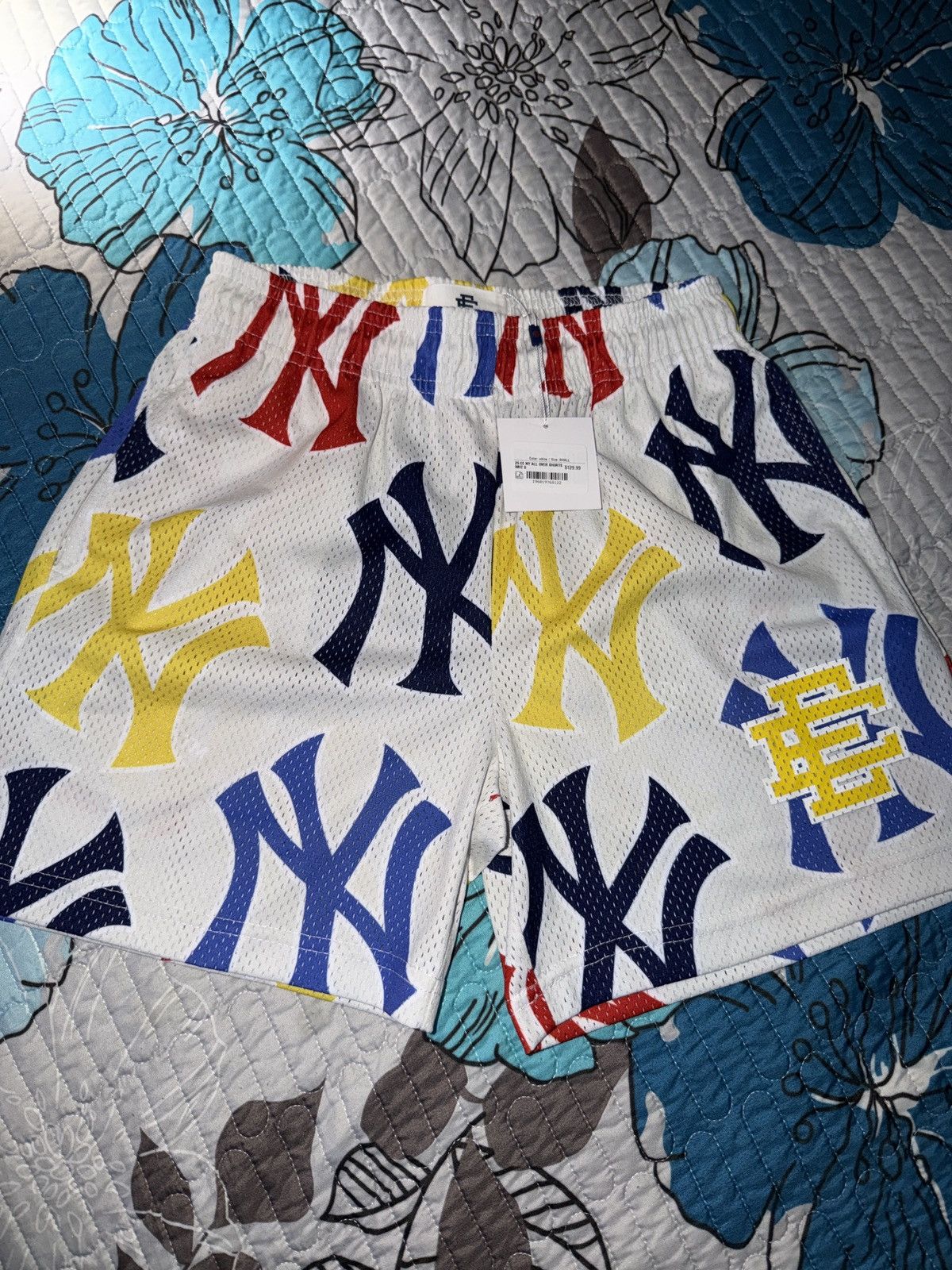 Eric Emanuel × MLB 25 EE NY ALL OVER SHORTS WHITE SMALL Size US 30 / EU 46 - 6 Thumbnail