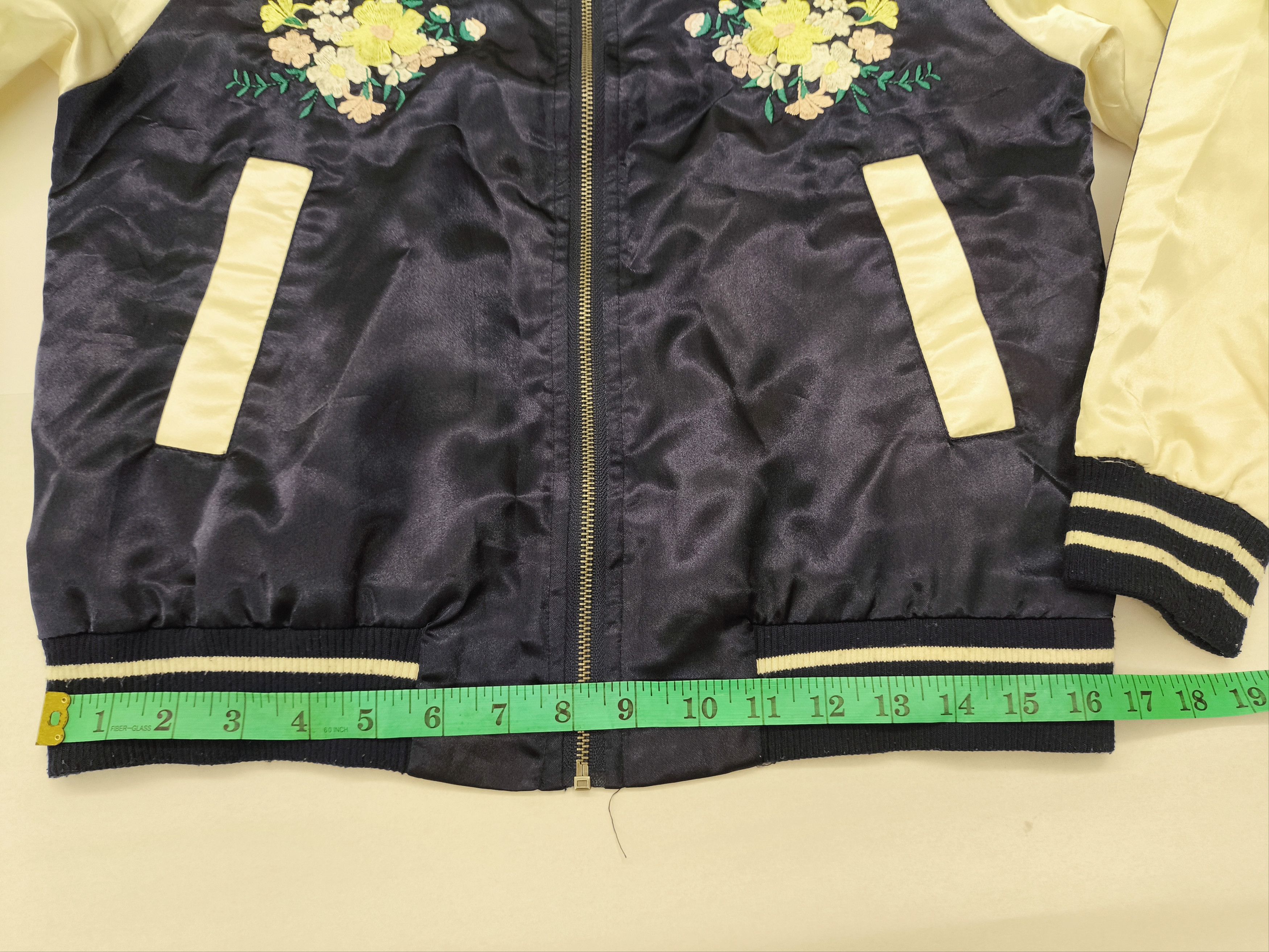 Other Vintage Sukajan Navy White S Embroidered Flower Rose Size US XS / EU 42 / 0 - 9 Thumbnail