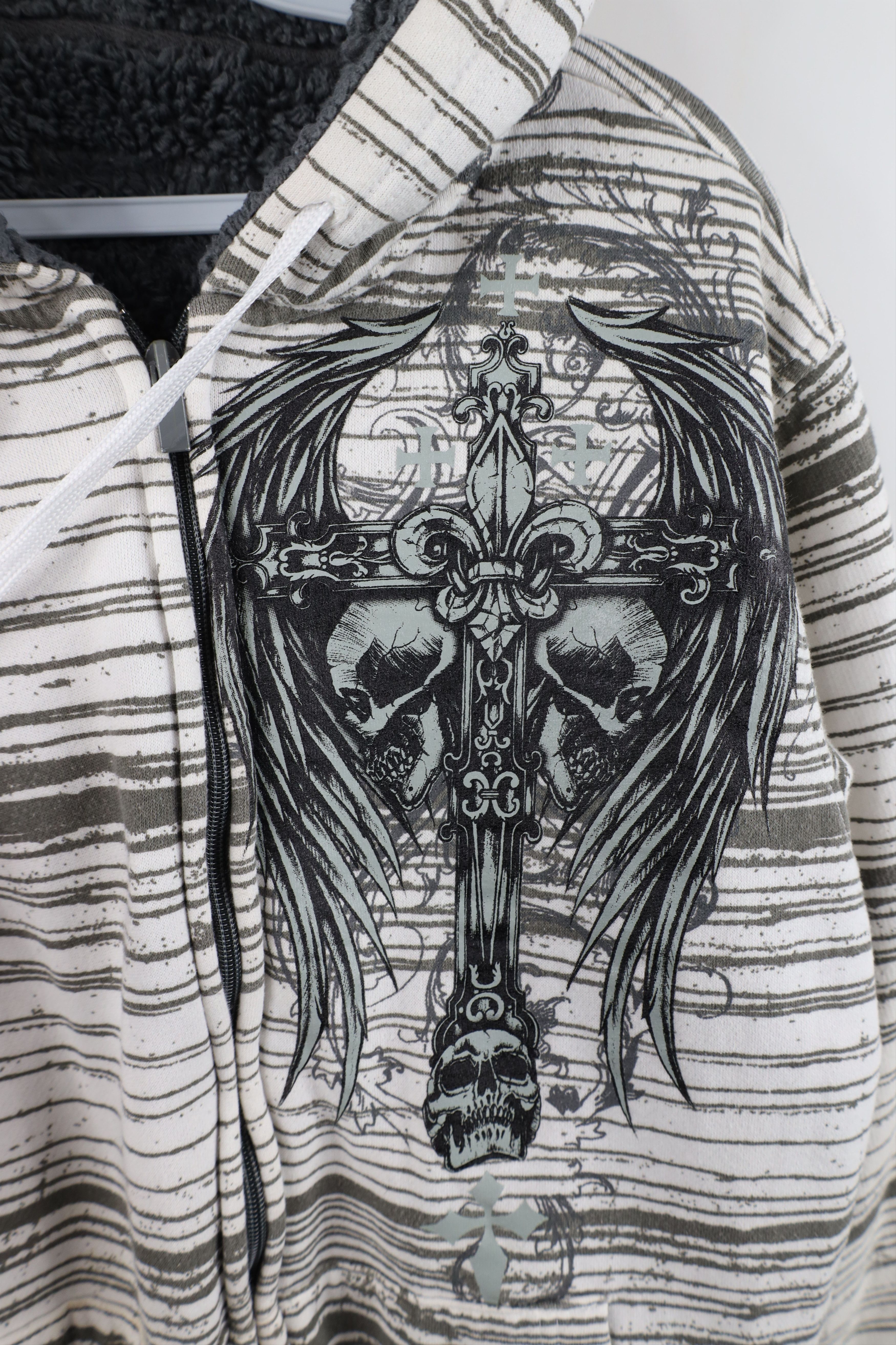 Vintage Vintage Y2K Streetwear Lined Skull Cross MMA UFC Hoodie Size US M / EU 48-50 / 2 - 4 Thumbnail