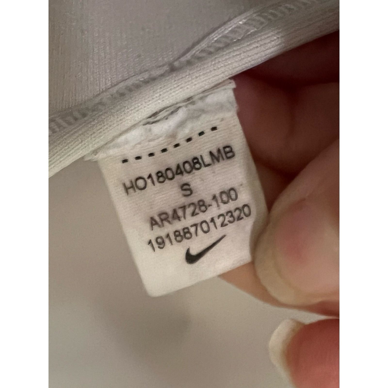 Nike Dri-Fit Women’s White Sports Bra Racerback cut Athletic S Size S / US 4 / IT 40 - 8 Thumbnail
