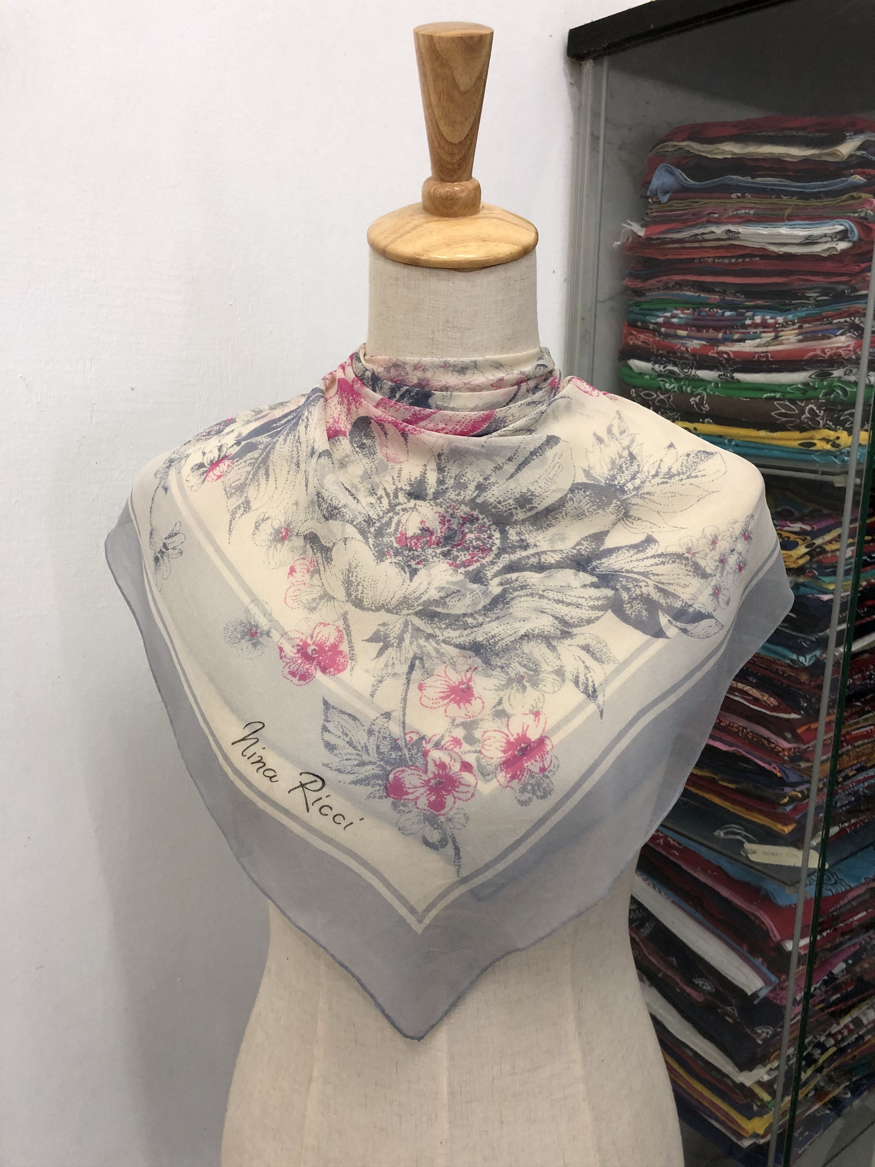 Nina Ricci Vintage Nina Ricci Silk Scarf Size ONE SIZE - 1 Thumbnail