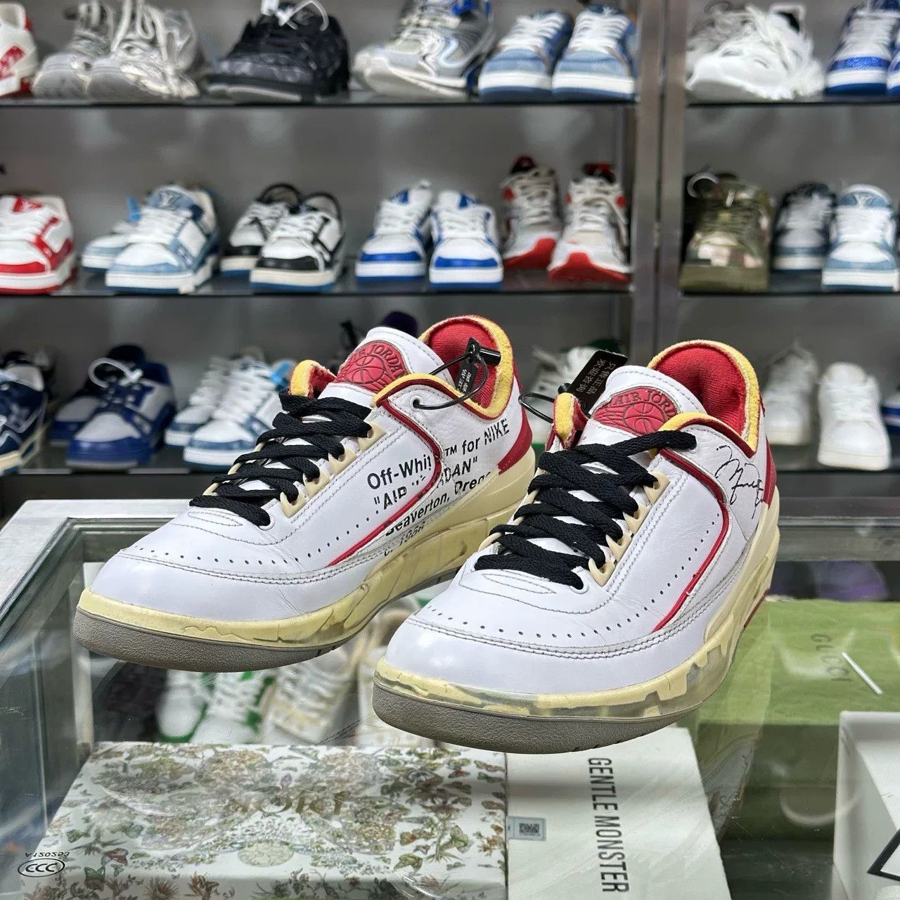 Off-White Air Jordan 2 Off-White White Red Size US 9 / EU 42 - 1 Thumbnail