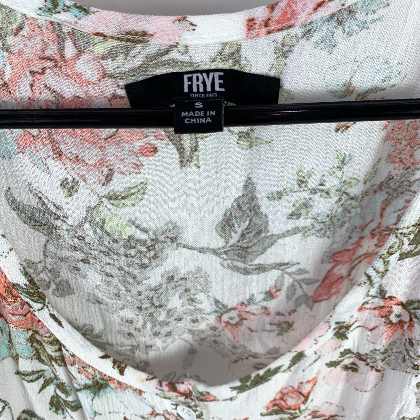 Frye Frye Sleeveless White Flowy Floral Western Boho Summer Dress Shirt Dress Small STAINS Size S / US 4 / IT 40 - 3 Thumbnail