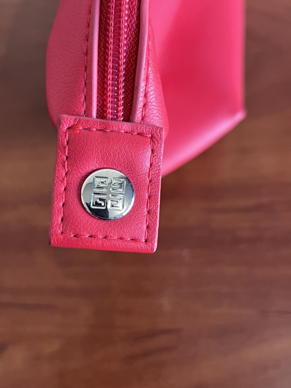 Givenchy Givenchy Parfums Womens Small Red Travel Makeup Bag Clutch Size ONE SIZE - 5 Thumbnail