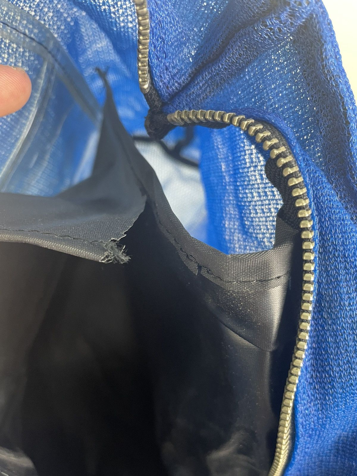 CABANE de ZUCCa ZUCCA “Do Not Step On The Wings” Blue Mesh Tote Size ONE SIZE - 7 Thumbnail