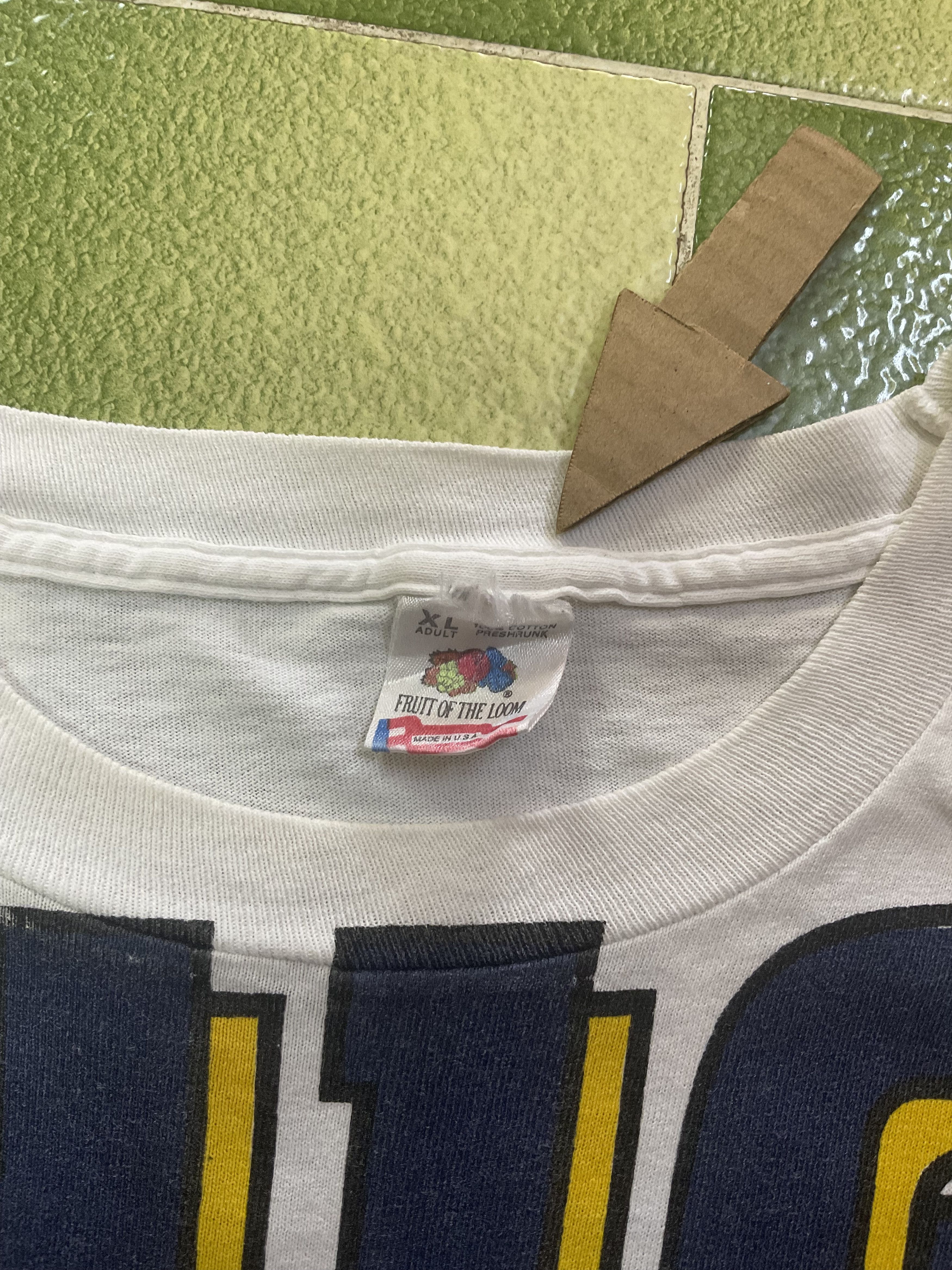 NCAA Vintage 90s Michigan Wolverines All Over Print T-Shirt Size US XL / EU 56 / 4 - 4 Thumbnail