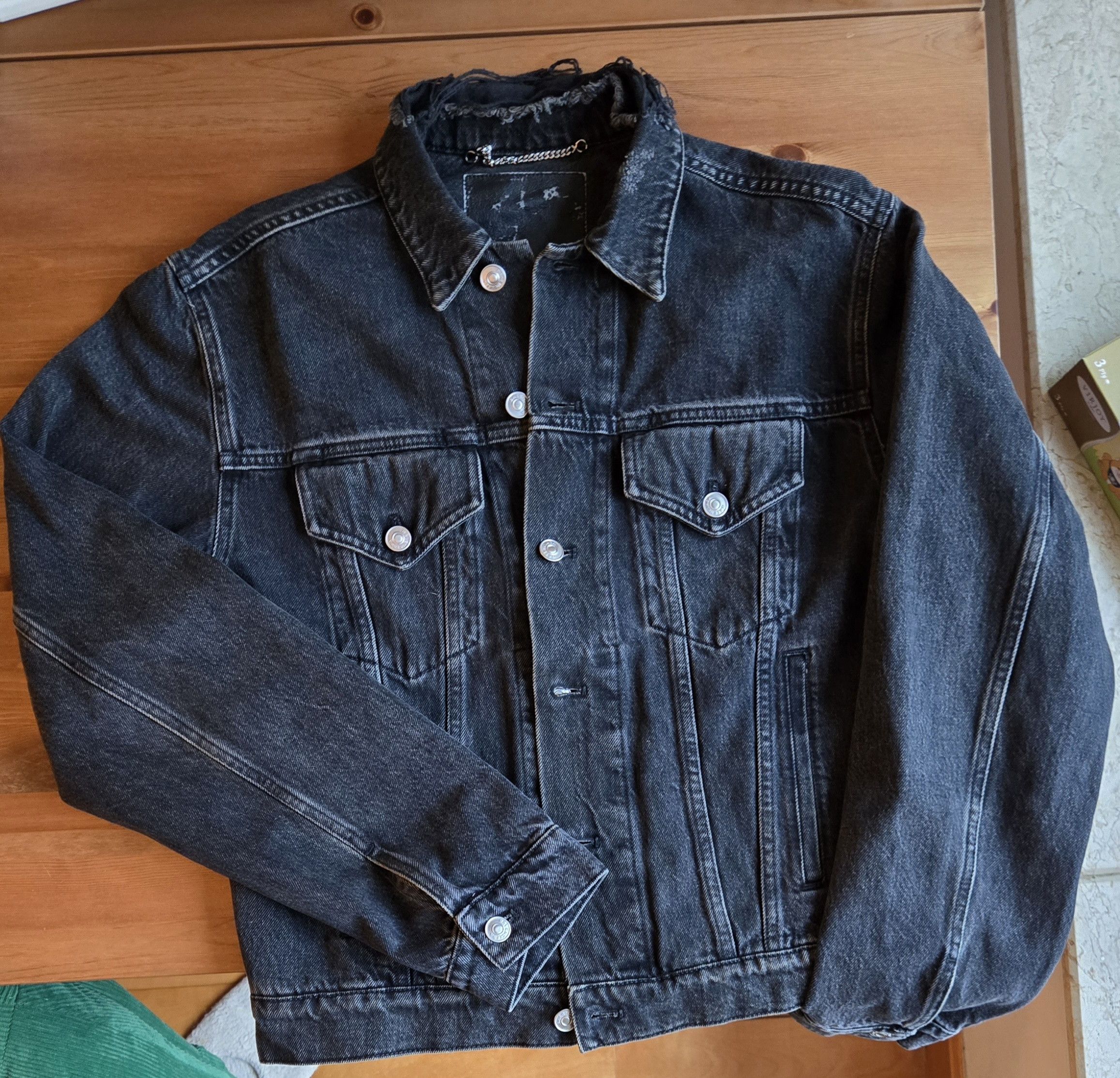 Balenciaga Balenciaga Sinners Distressed Denim Jacket Size US S / EU 44-46 / 1 - 1 Thumbnail