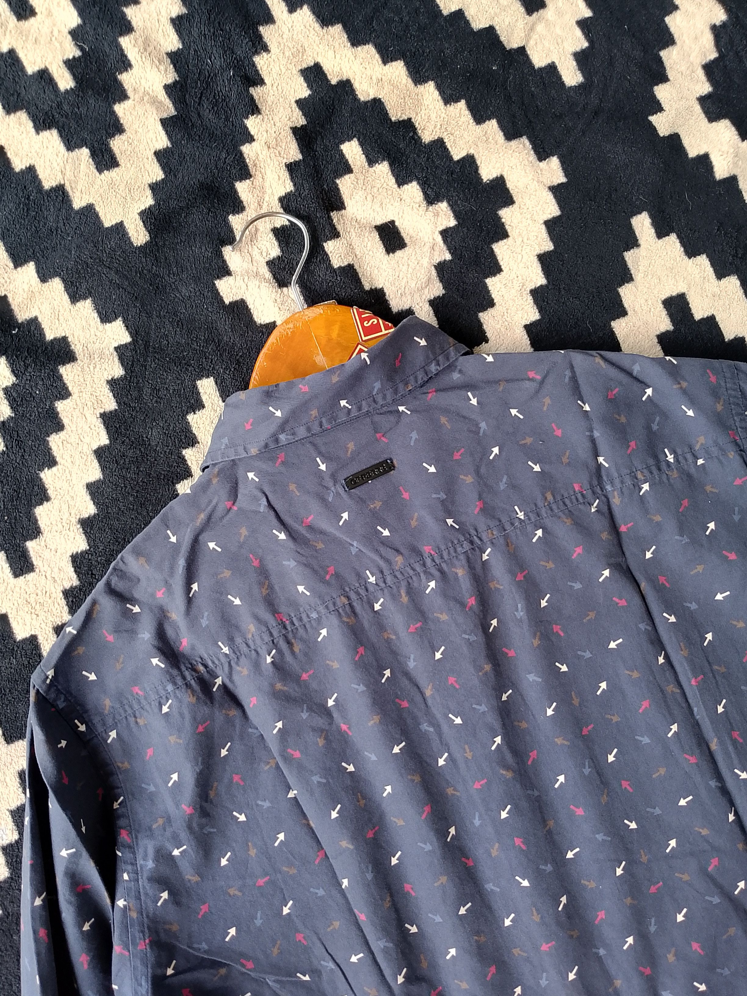 GF Ferre GF Ferré Ittierre Monogram Shirt Pale Sand & Tailored Shadow Size US M / EU 48-50 / 2 - 7 Thumbnail