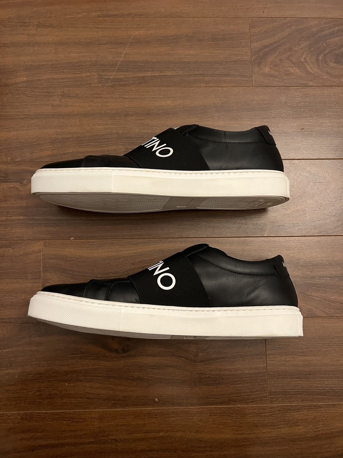 Valentino Valentino Zeus Logo Slip-on Leather Sneakers Size US 12 / EU 45 - 18 Thumbnail