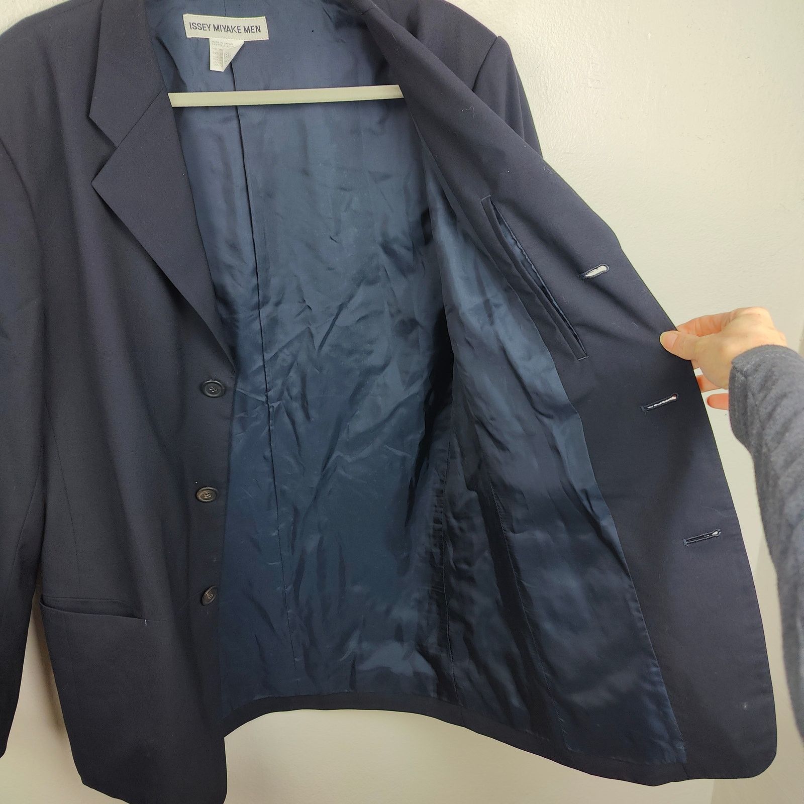 Issey Miyake Vintage Issey Miyake Men Blazer Large 3 Navy Blue 100% Wool Size US L / EU 52-54 / 3 - 3 Thumbnail