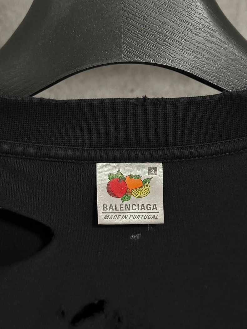 Balenciaga Balenciaga 24fw Embroidered Logo Ripped Short Sleeve T-Shi Size US M / EU 48-50 / 2 - 8 Thumbnail