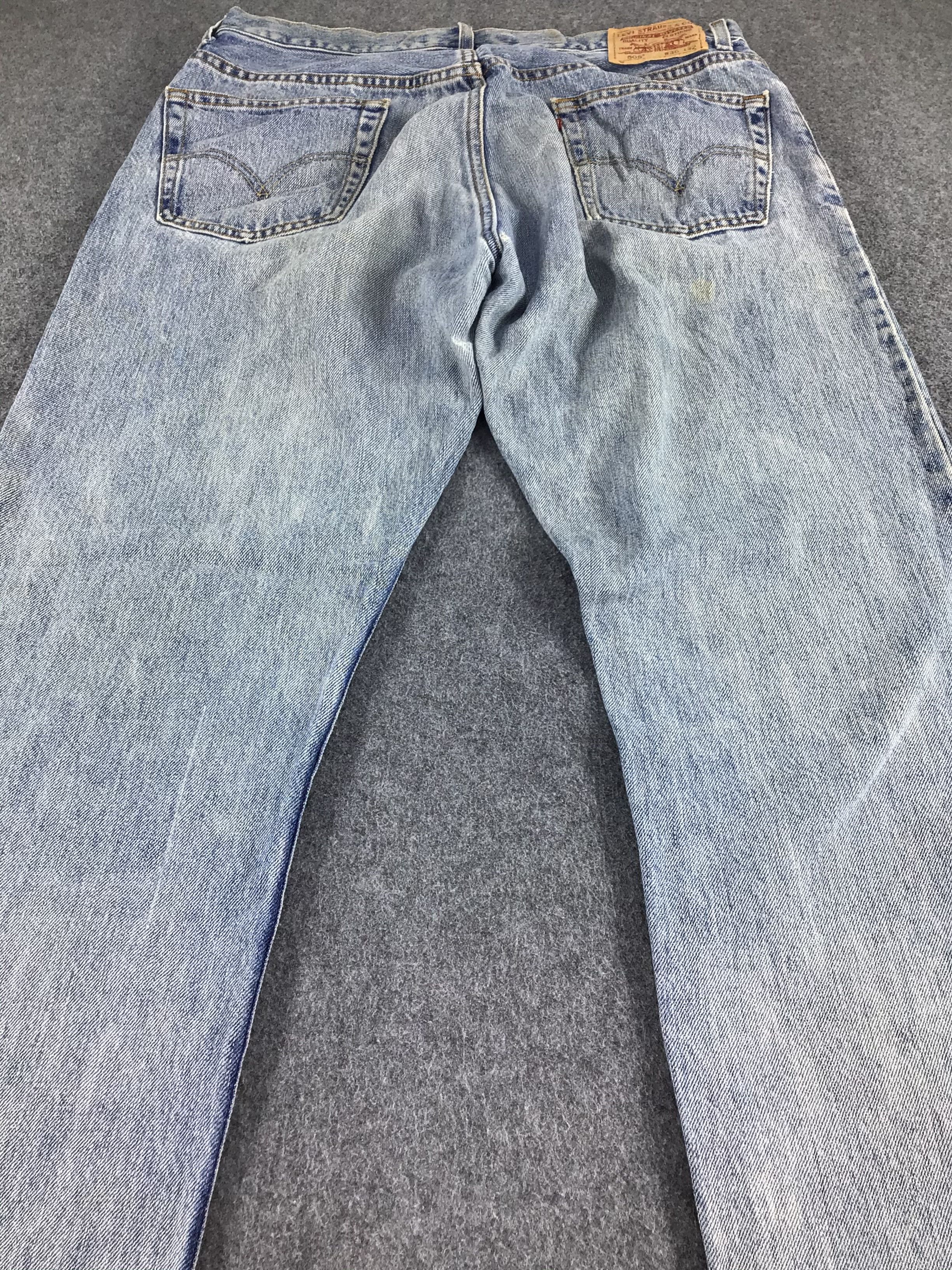 Levi's Vintage Levis 505 Jeans Stone Washed Denim -J519 Size US 35 - 4 Thumbnail