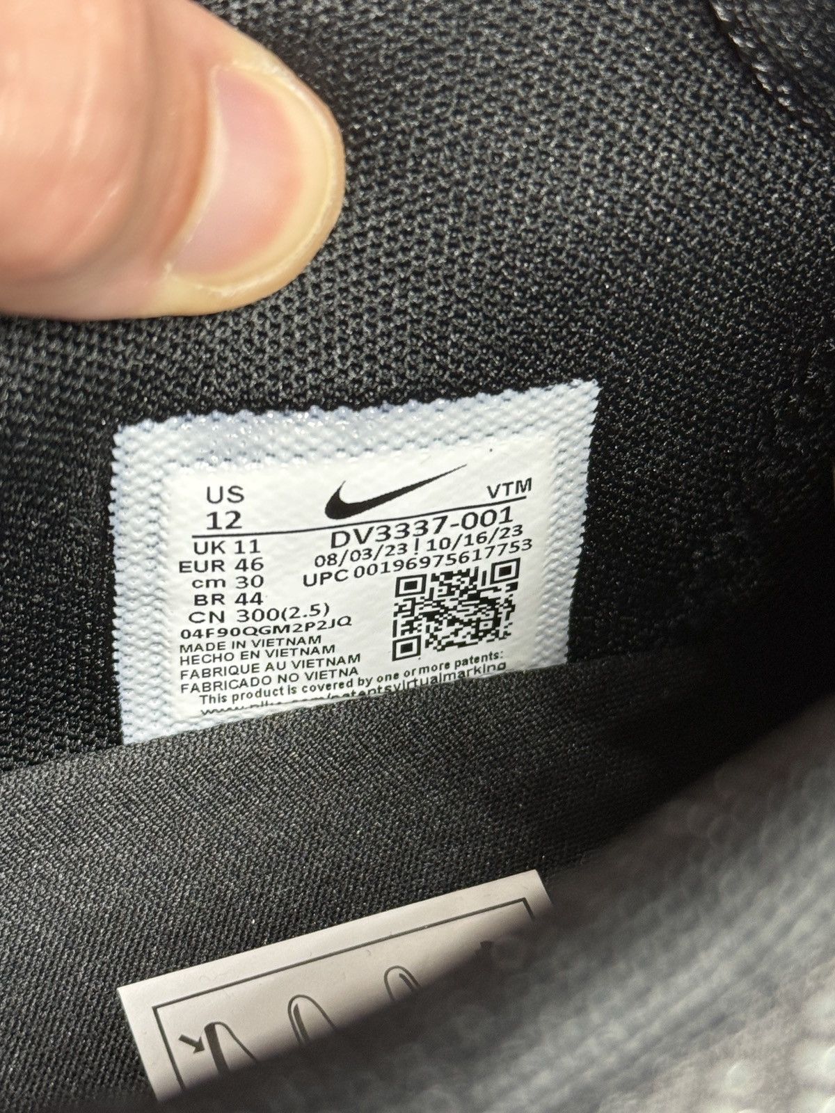Nike Nike Air Max DN Size US 12 / EU 45 - 6 Thumbnail