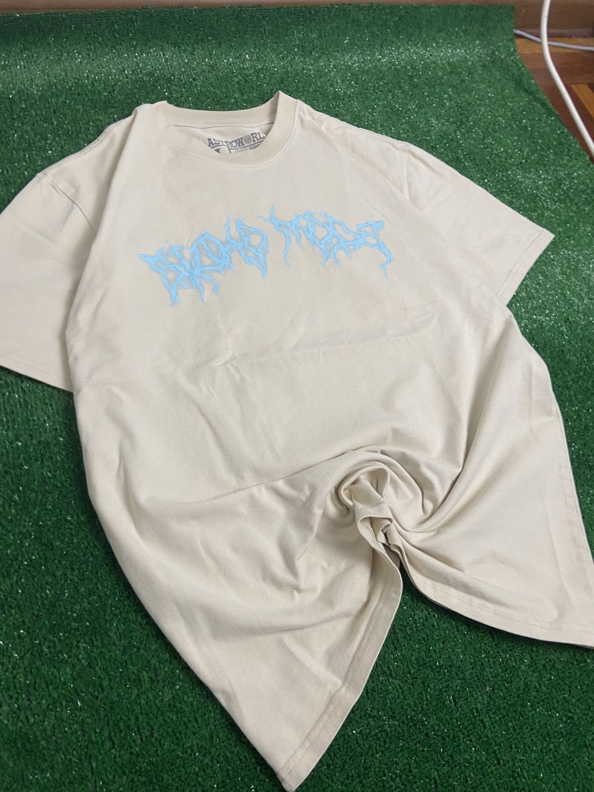 Other Travis Scott Astroworld Tour Tee – Authentic Rare Merch Size US L / EU 52-54 / 3 - 3 Thumbnail