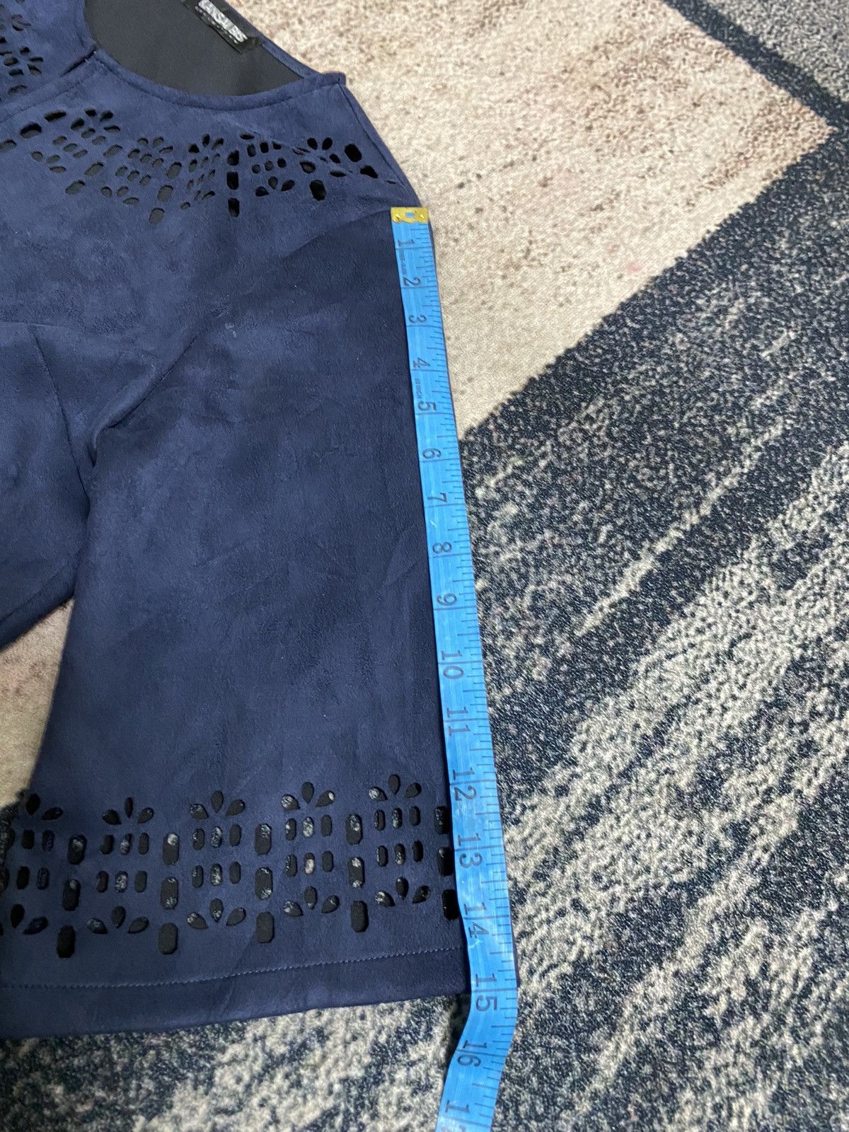 Kansai Yamamoto KANSAI BIS navy blue faux-suede cropped jacket with lasercut Size M / US 6-8 / IT 42-44 - 10 Thumbnail