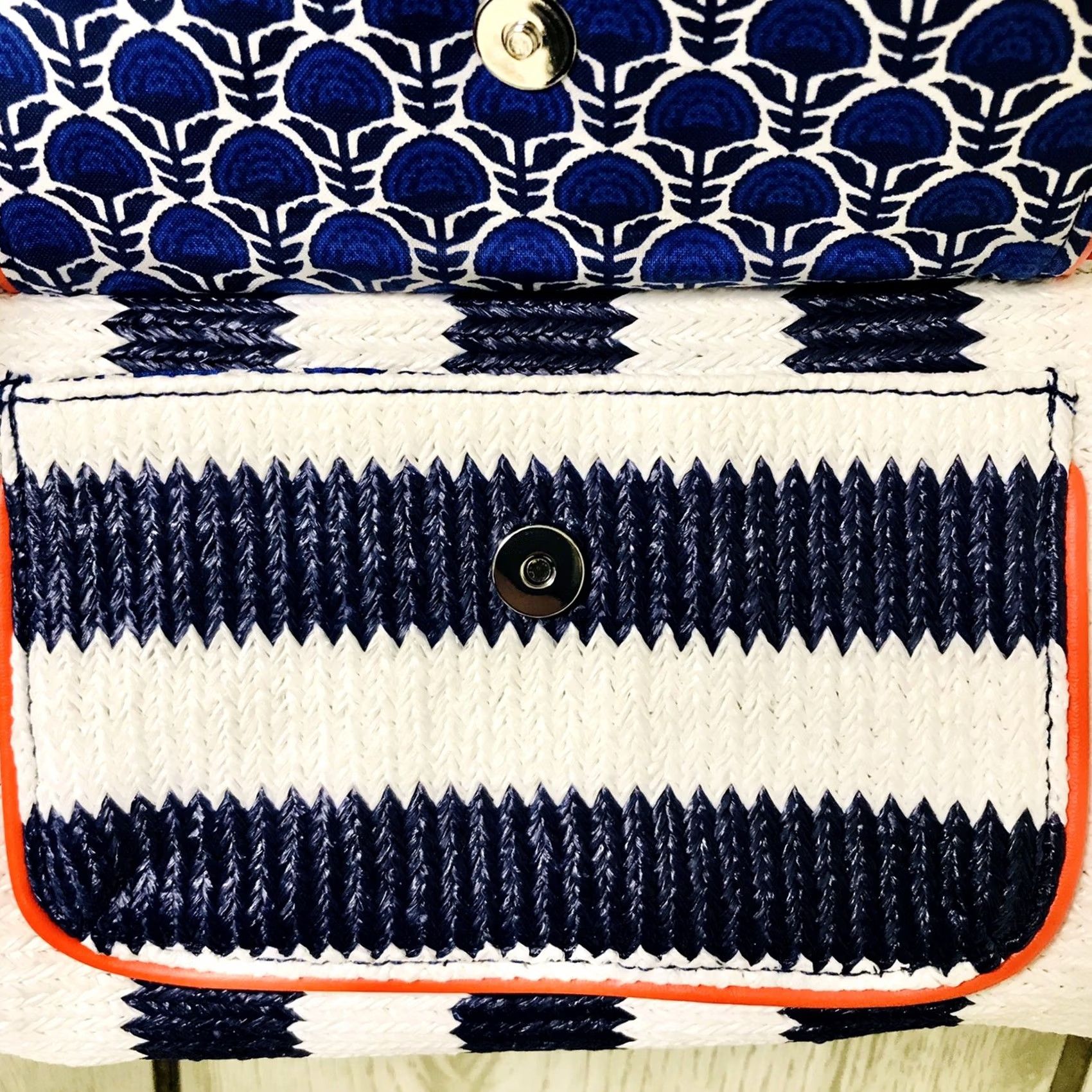 Vera Bradley Vera Bradley Straw Woven Zig Zag Zip Wristlet Wallet Clutch Size ONE SIZE - 4 Thumbnail