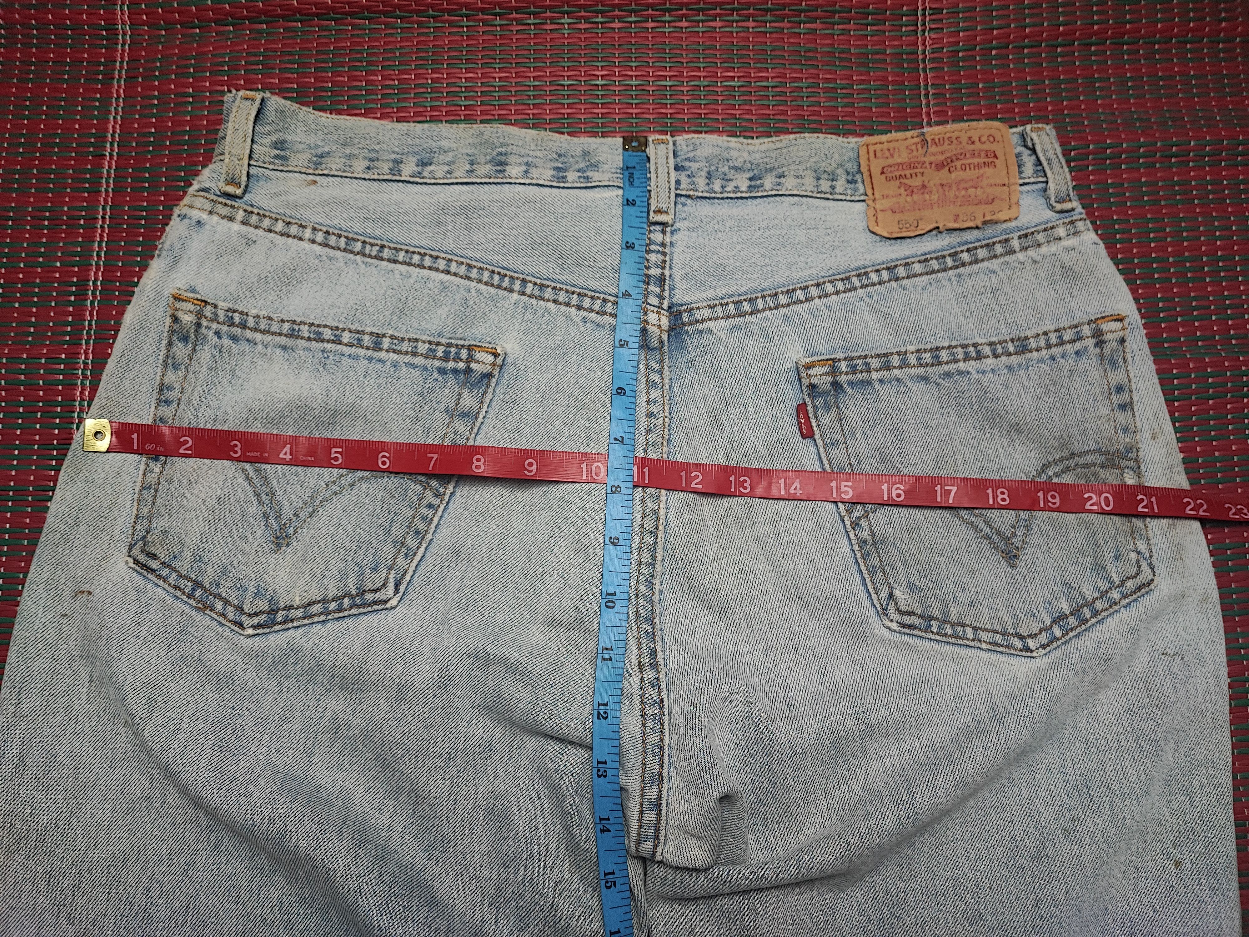 Levi's × Levi's Vintage Clothing × Vintage Vintage levis 550 Painted Jeans Relaxed Fit Size US 35 - 16 Thumbnail